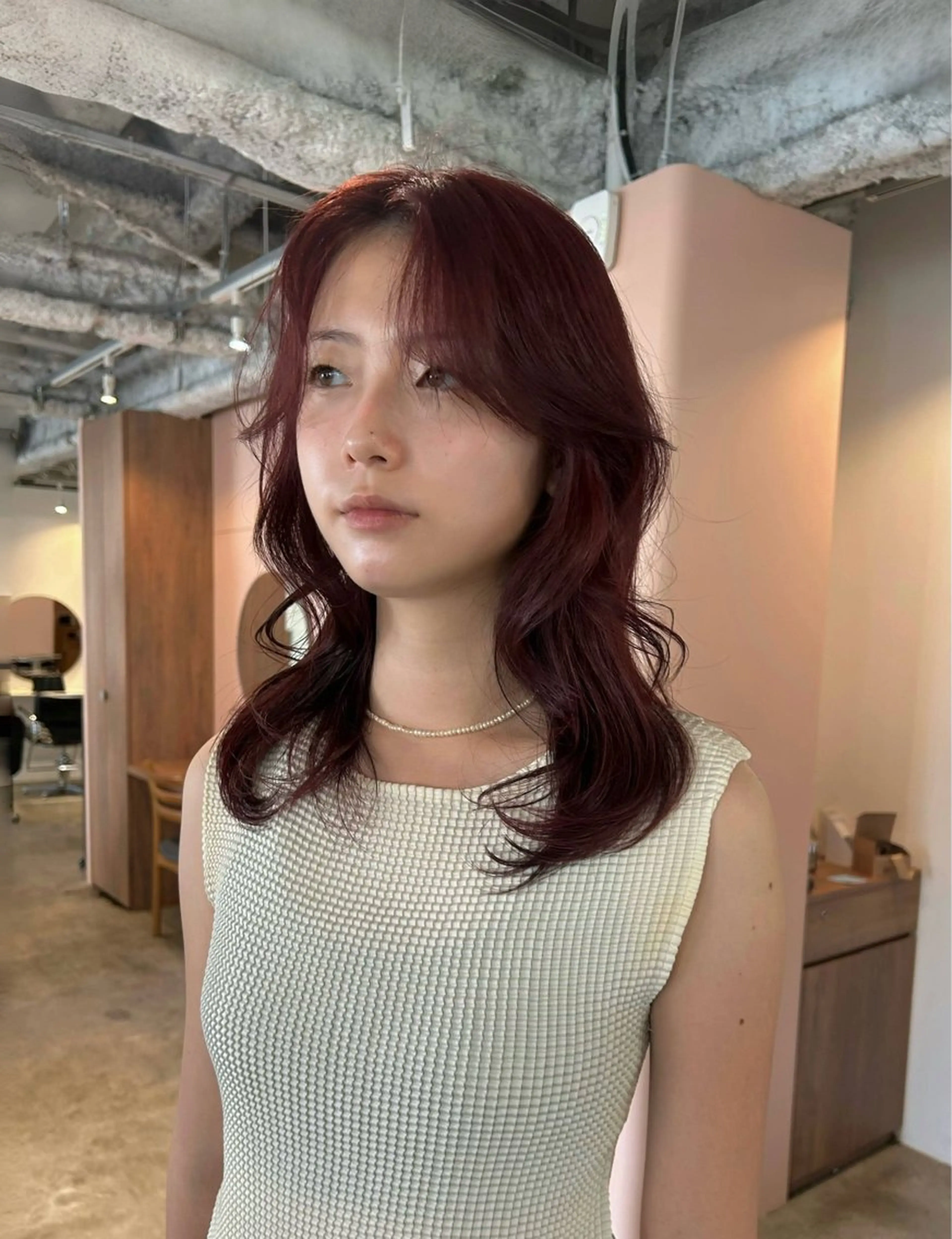 セミロング カラー ヘアアレンジ ブリーチ カシス ブリーチなしカラー レッドカラー カット ヘアカラー 🎀suzuna 透明感colorのヘアスタイル