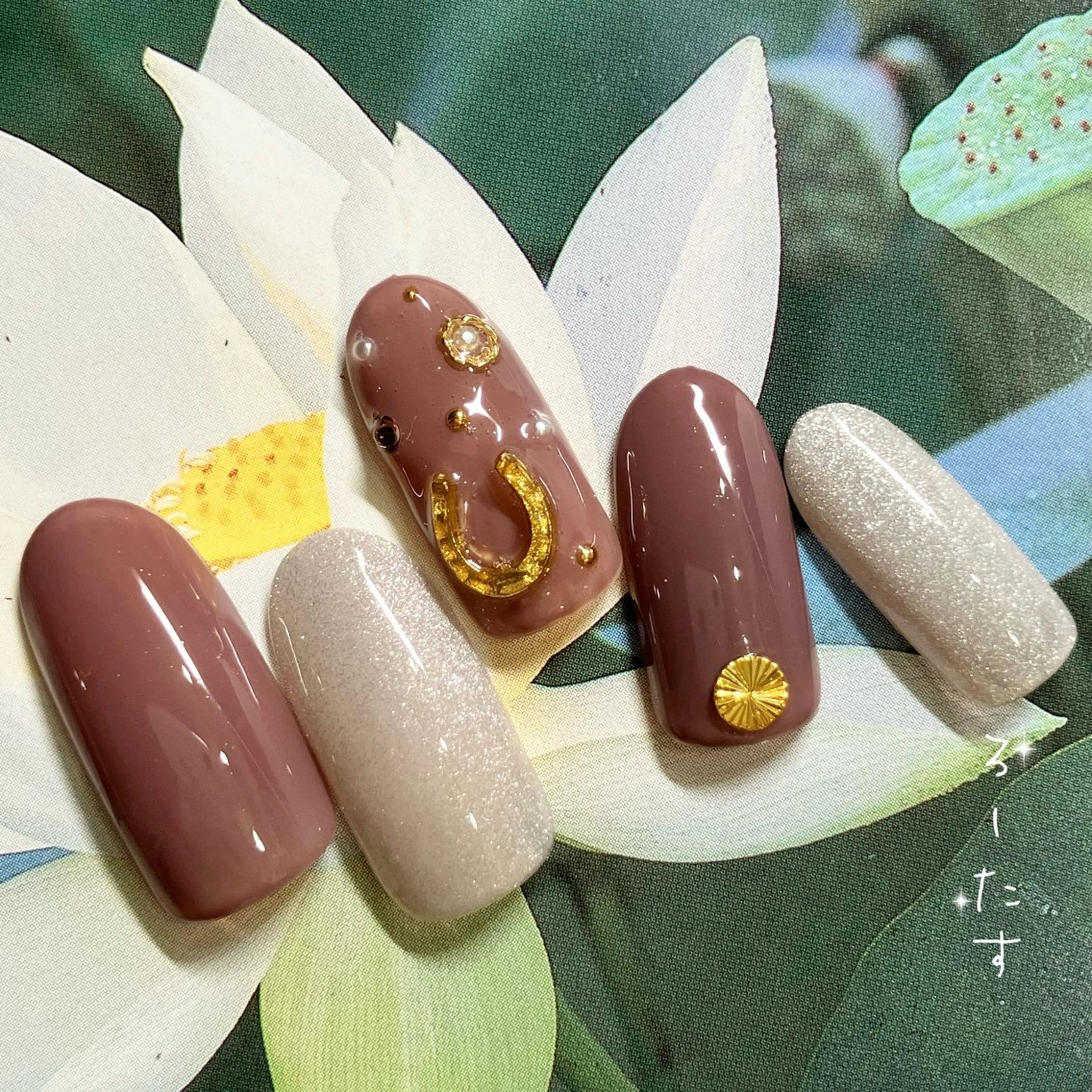 ネイル マオジェル導入サロン ♡ろーたすのネイルデザイン