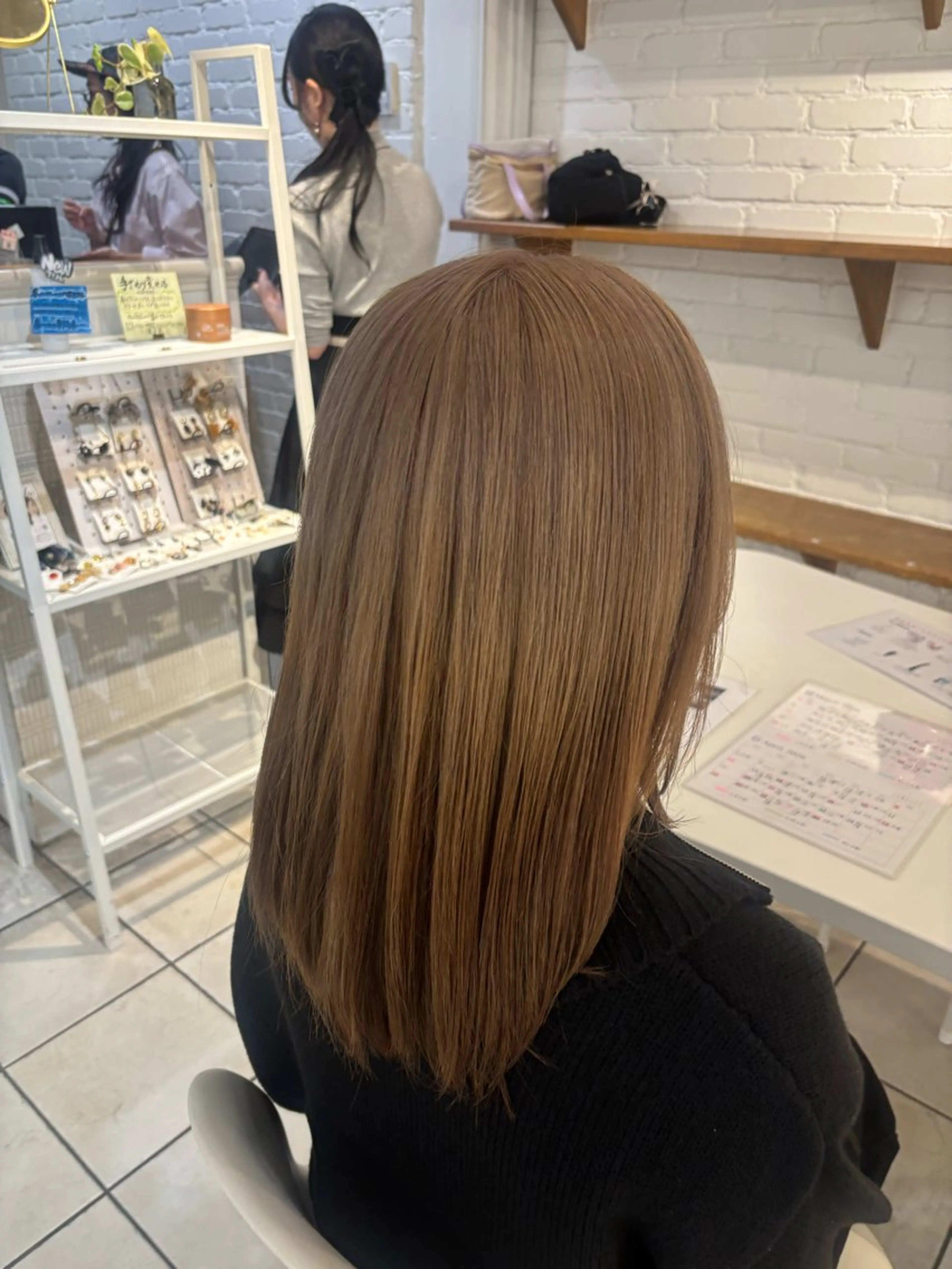 セミロング ⭐️ダブルカラー⭐️ ｼｭﾝ⭐️のヘアスタイル