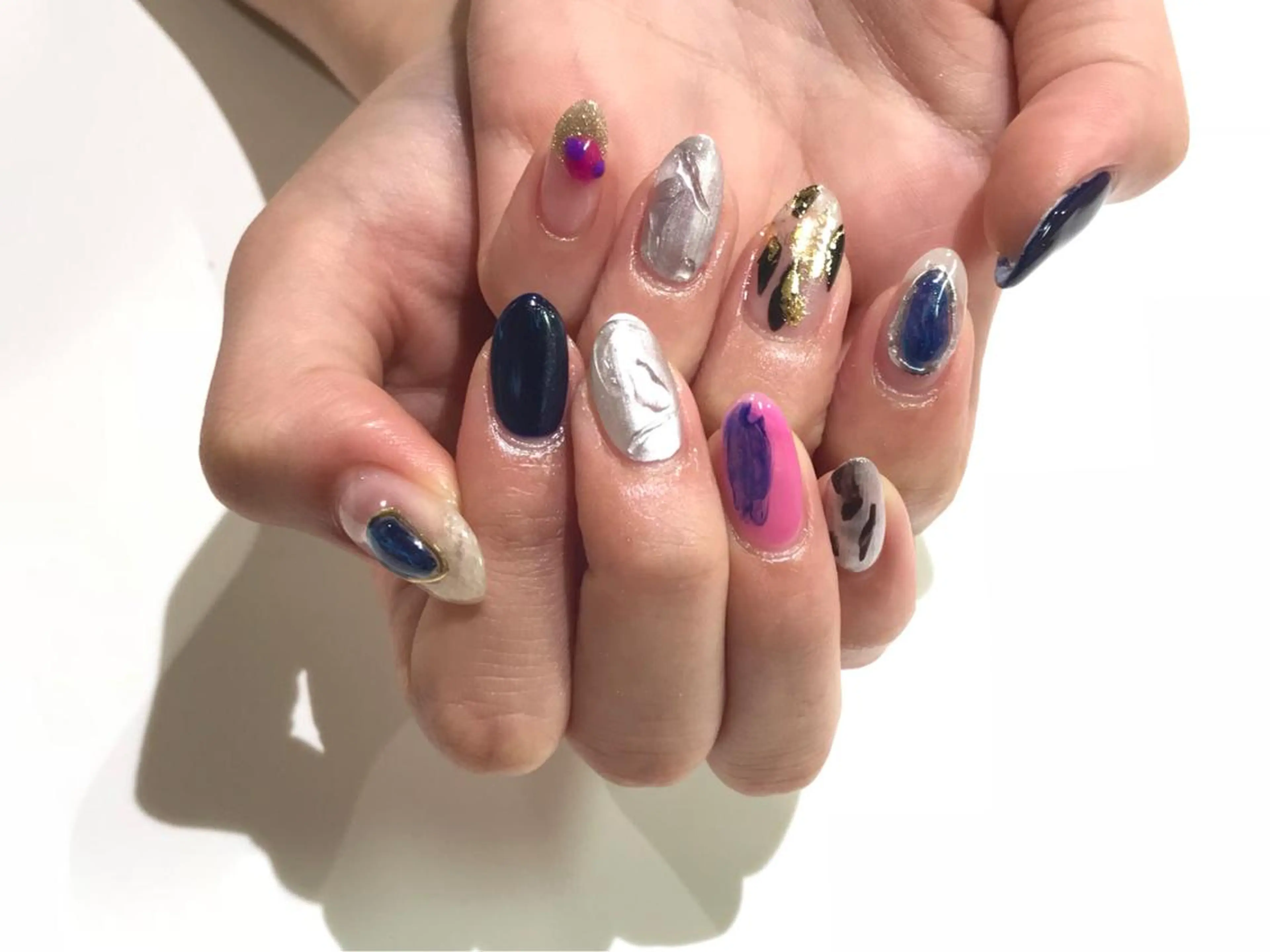 ネイル 舞田 苑香のネイルデザイン