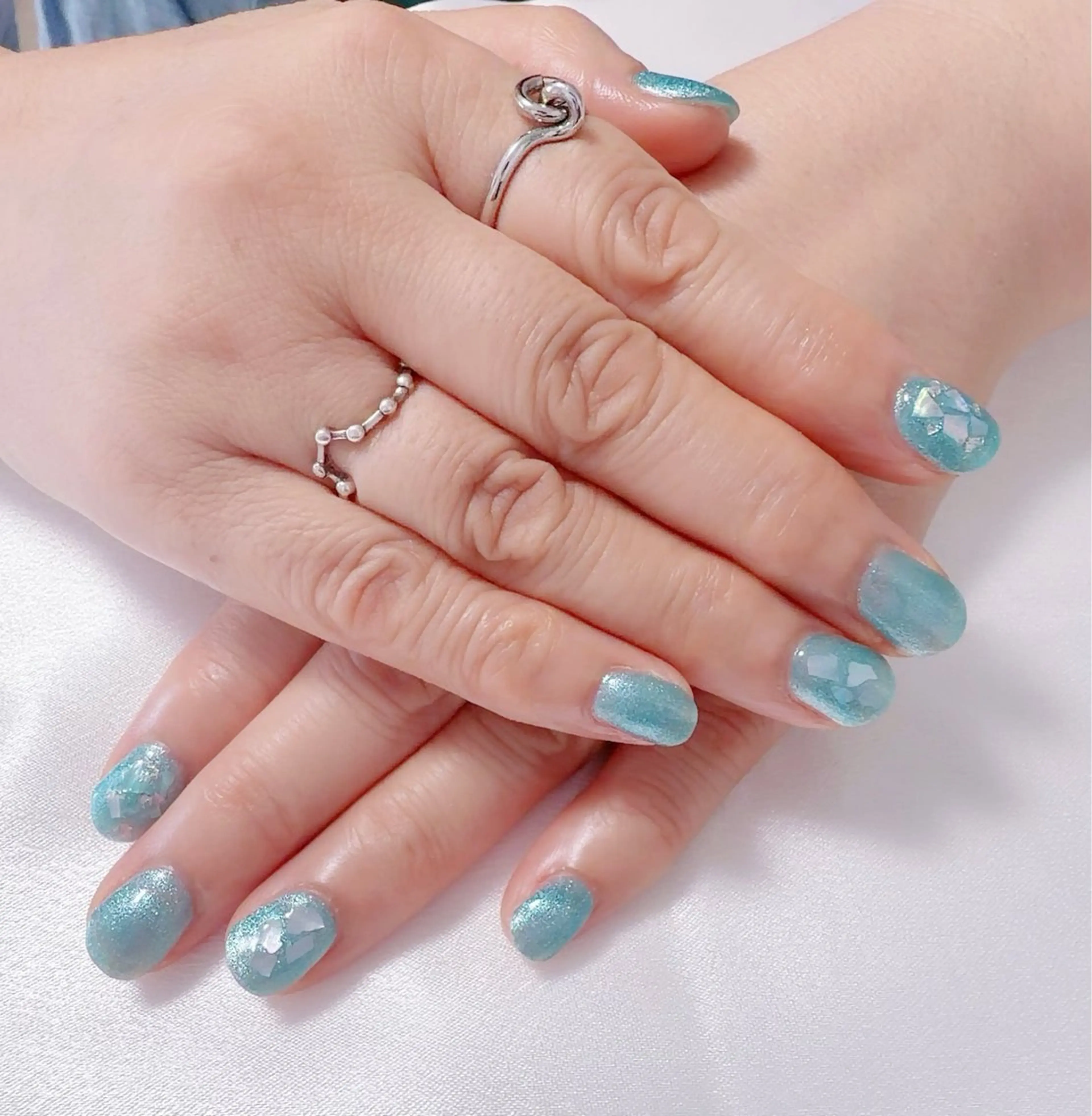 ネイル ブルー キラキラネイル マグネットネイル nail lumièreのネイルデザイン