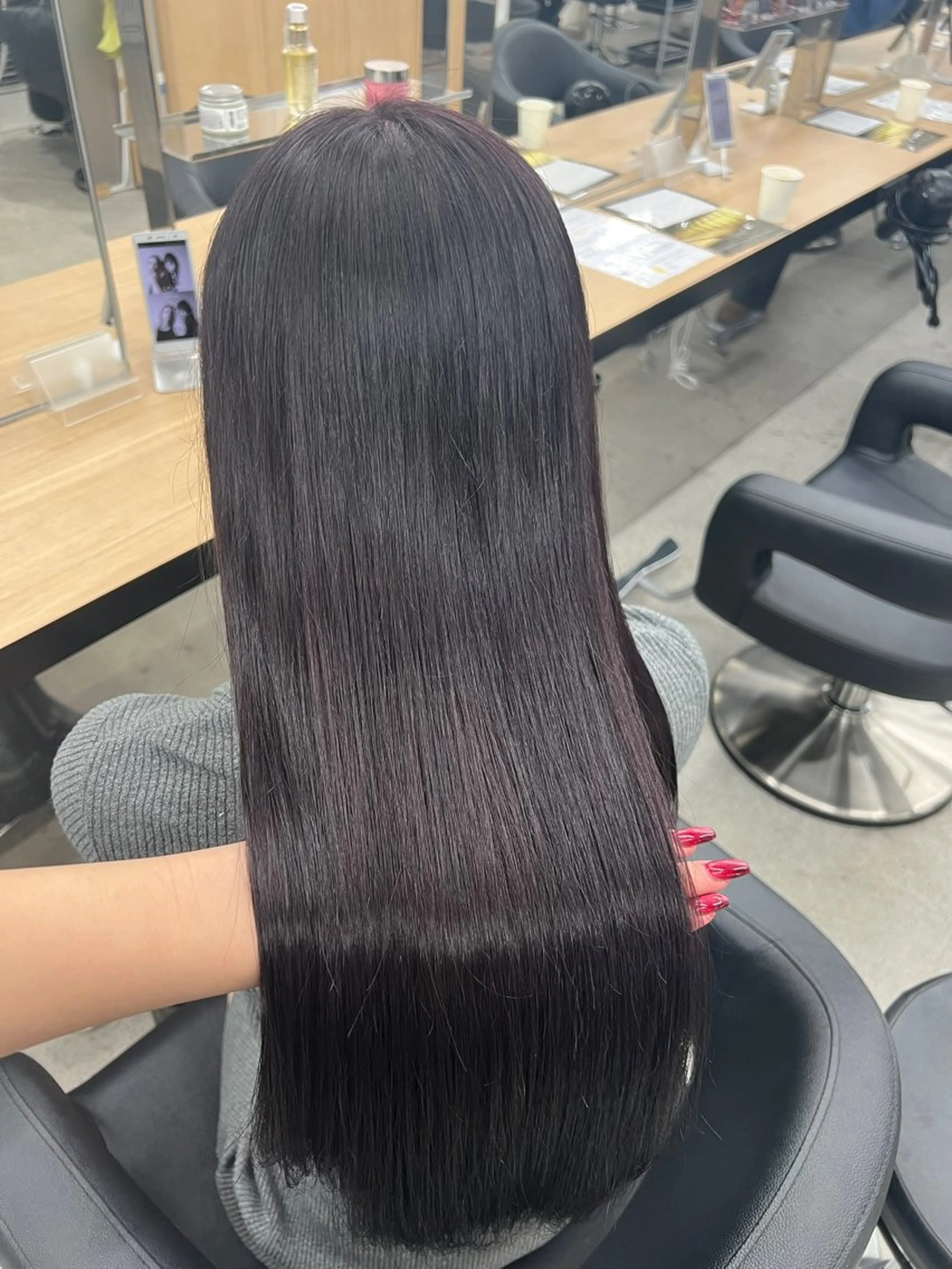 ロング カラー ブリーチ 髪質改善 トリートメント ヘアカラー 💗愛され暖色💗 ピンク/レッド💗のヘアスタイル