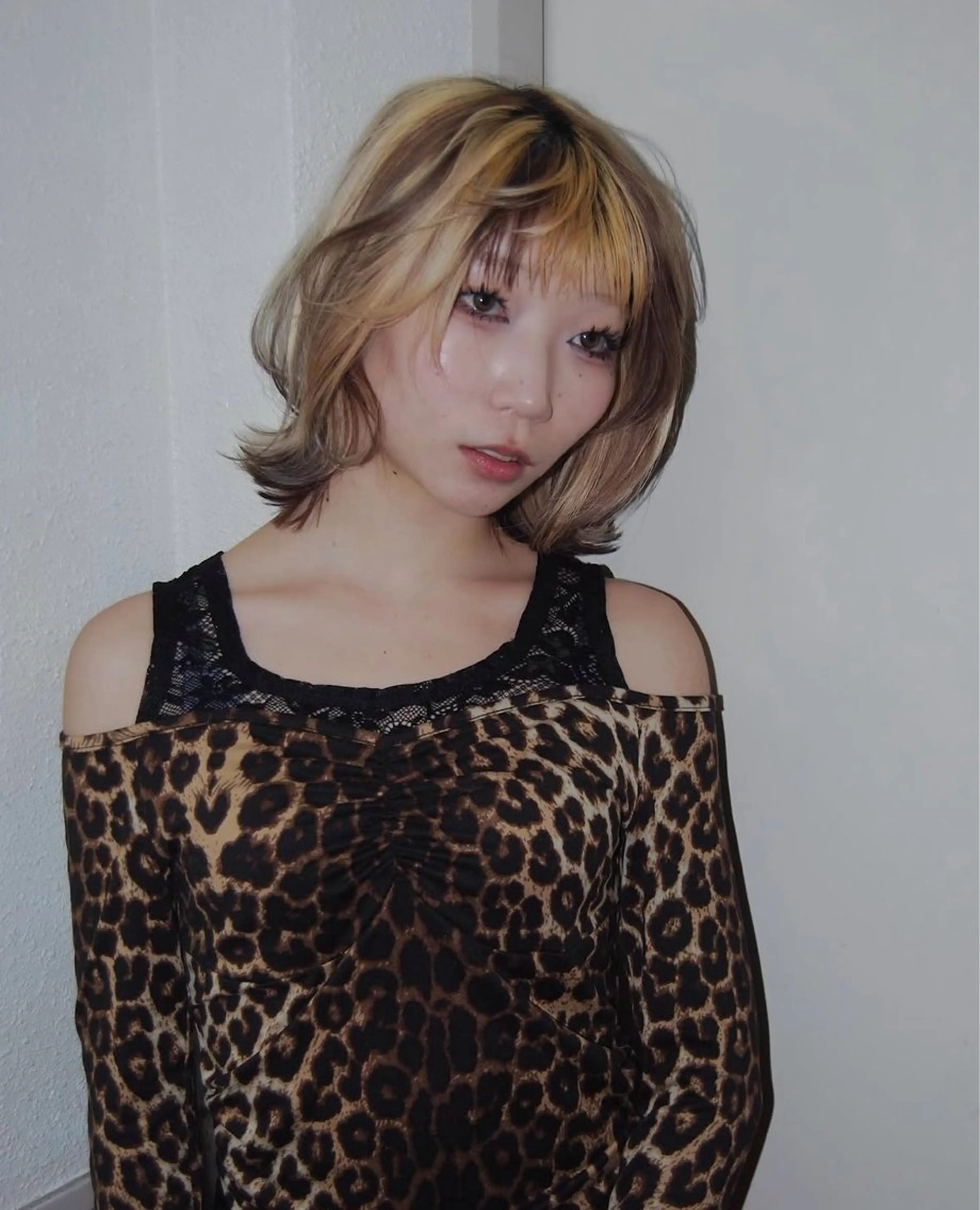 ショート カラー フクタ ヒナタのヘアスタイル