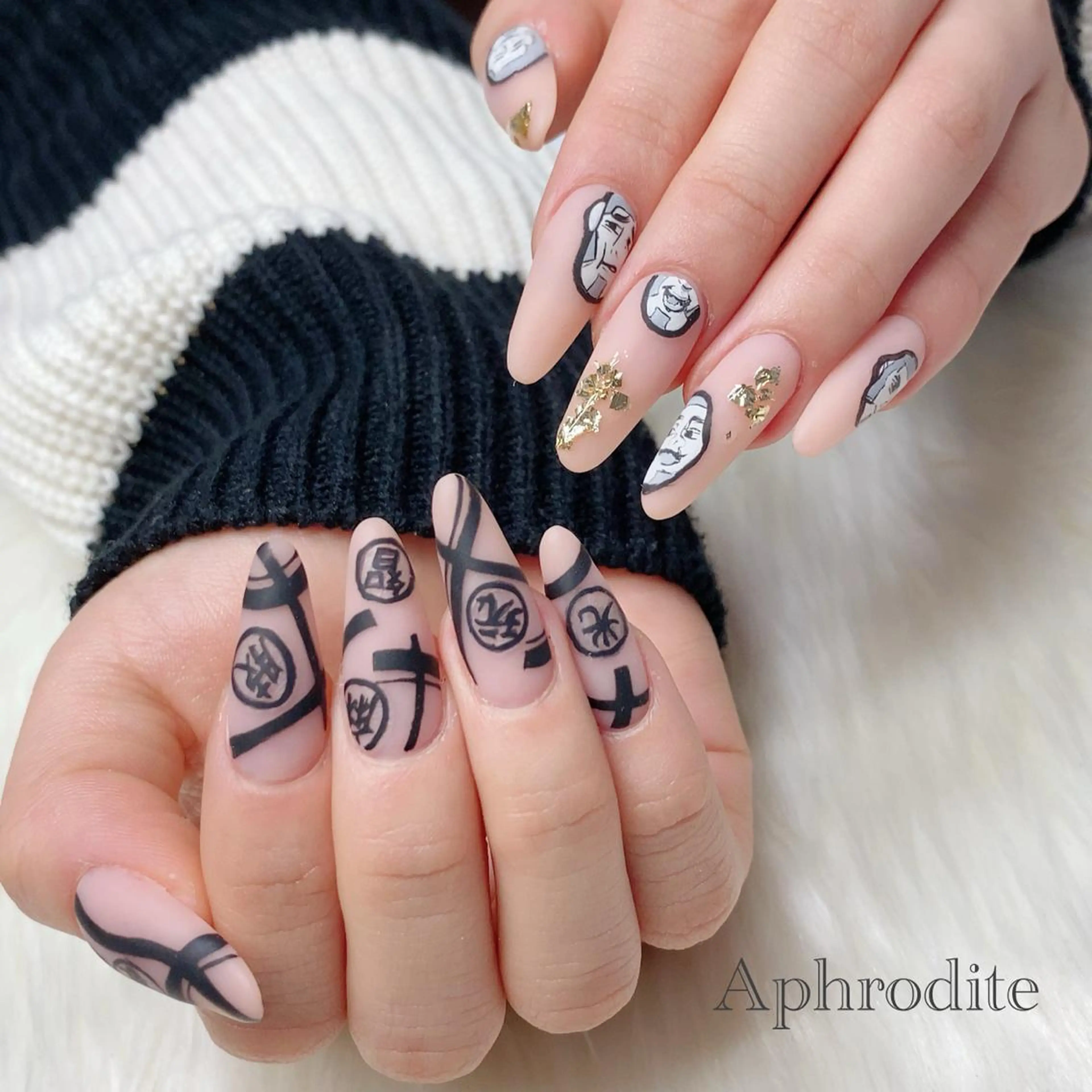 ネイル Aphrodite パラジェル認定サロンのネイルデザイン