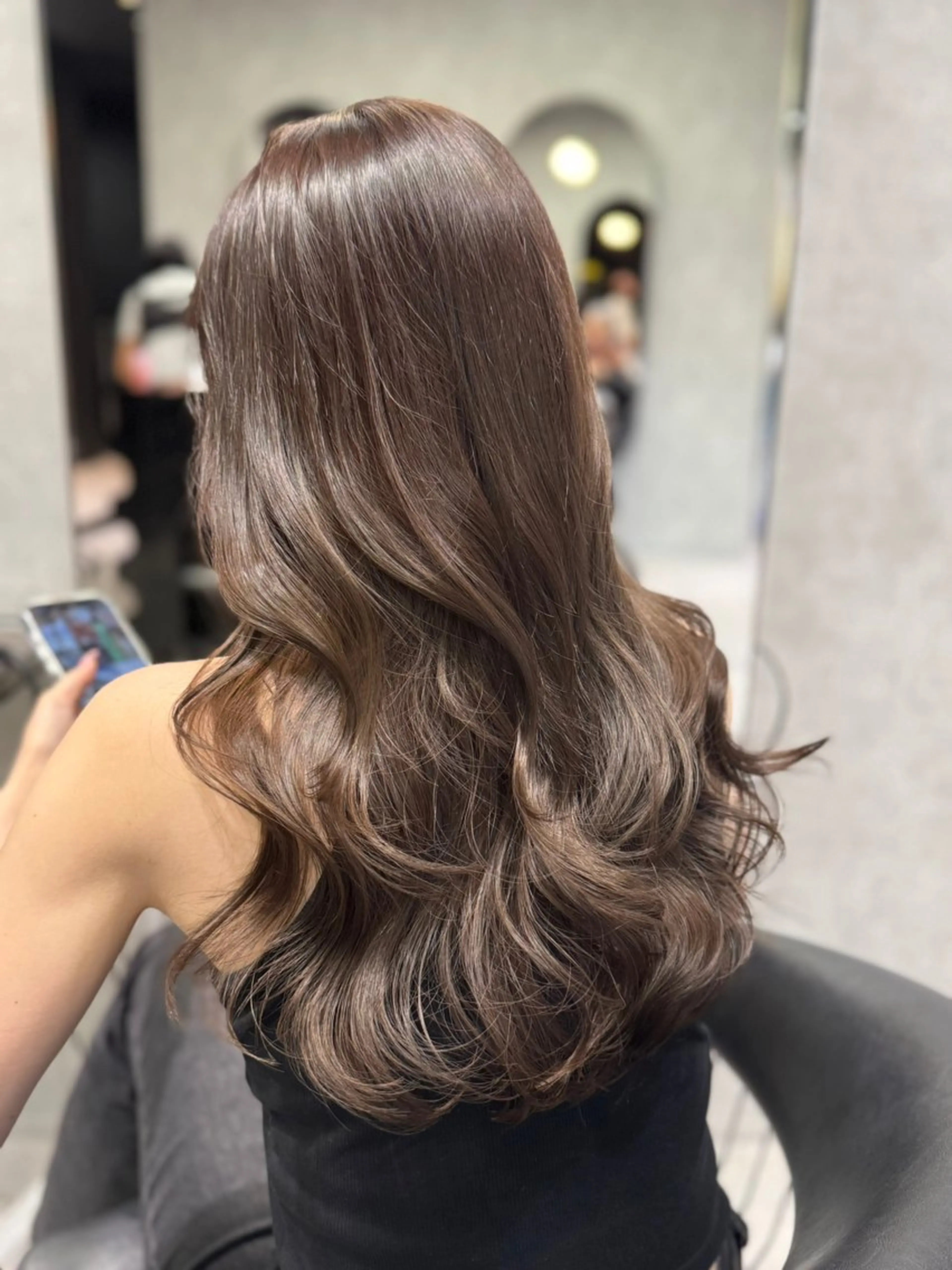 ロング かきあげバング レイヤーカット 【レイヤーカット】 関根【コテ巻パーマ】のヘアスタイル
