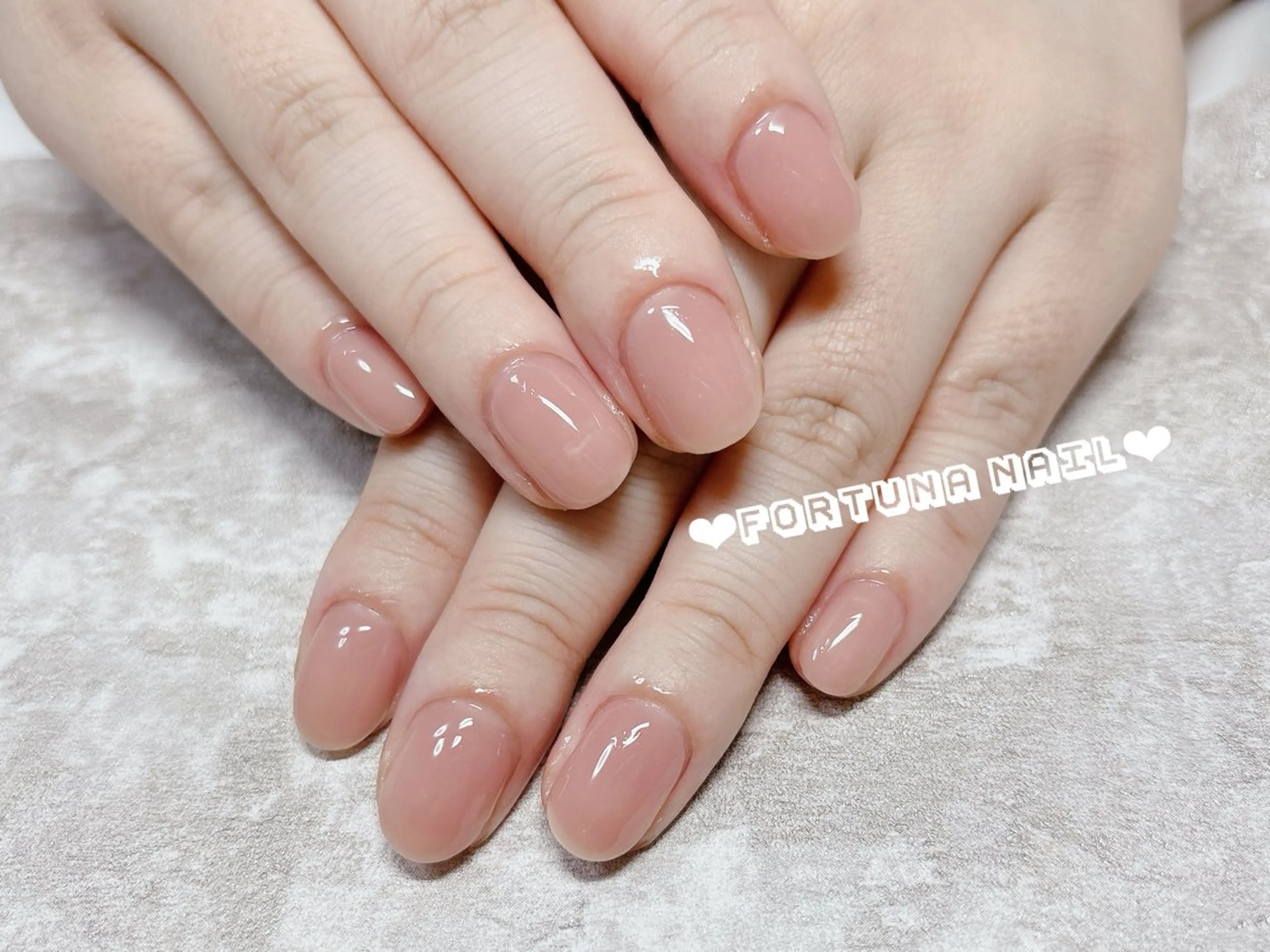 ネイル ハンドネイル Nail •Head スパFortunaのネイルデザイン