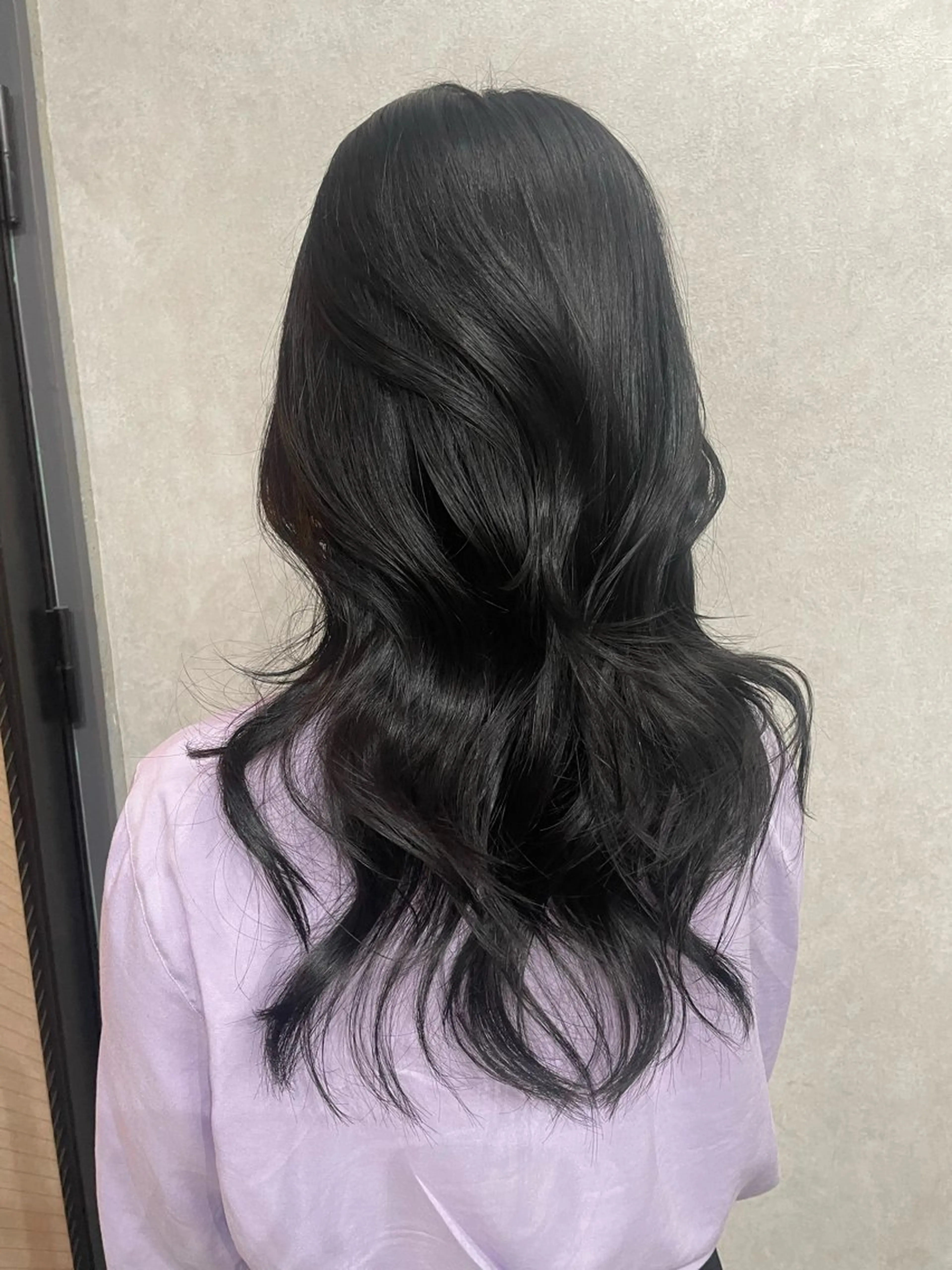 ロング カラー レイヤーカット AIRI layer cut hairのヘアスタイル