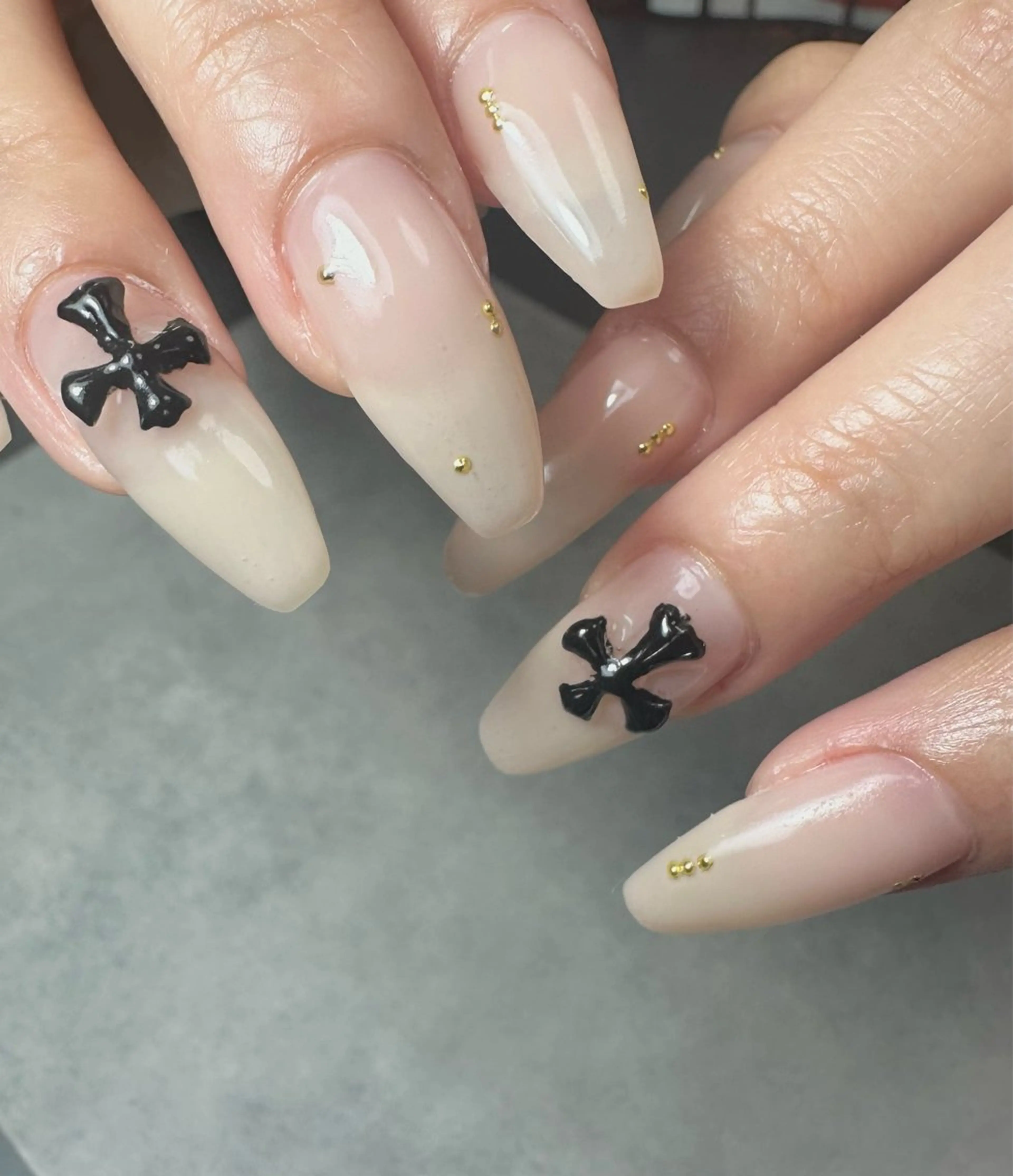 ネイル 12 designのネイルデザイン