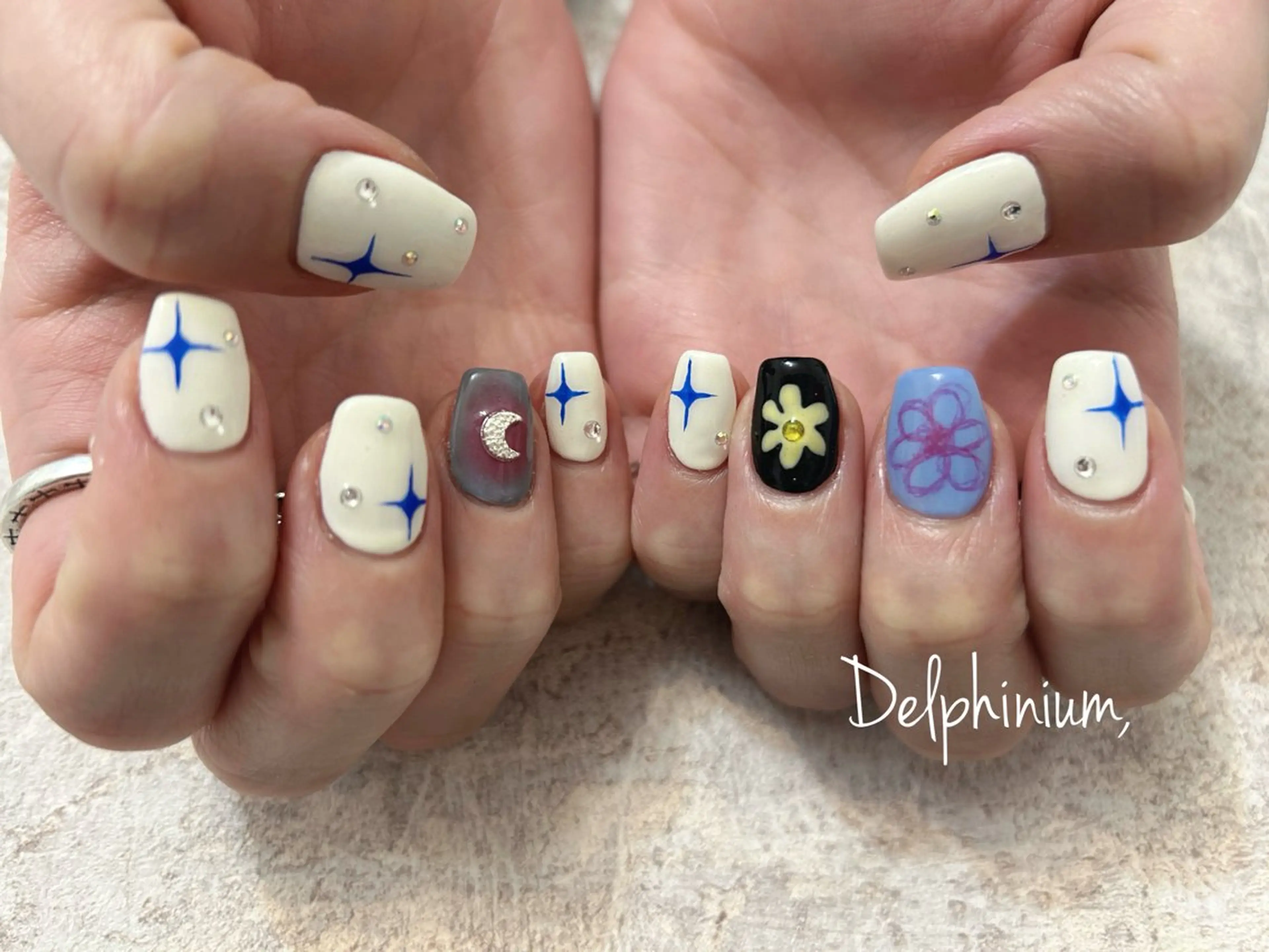 ネイル 韓国ネイル ハンドネイル 岡本 友恵のネイルデザイン