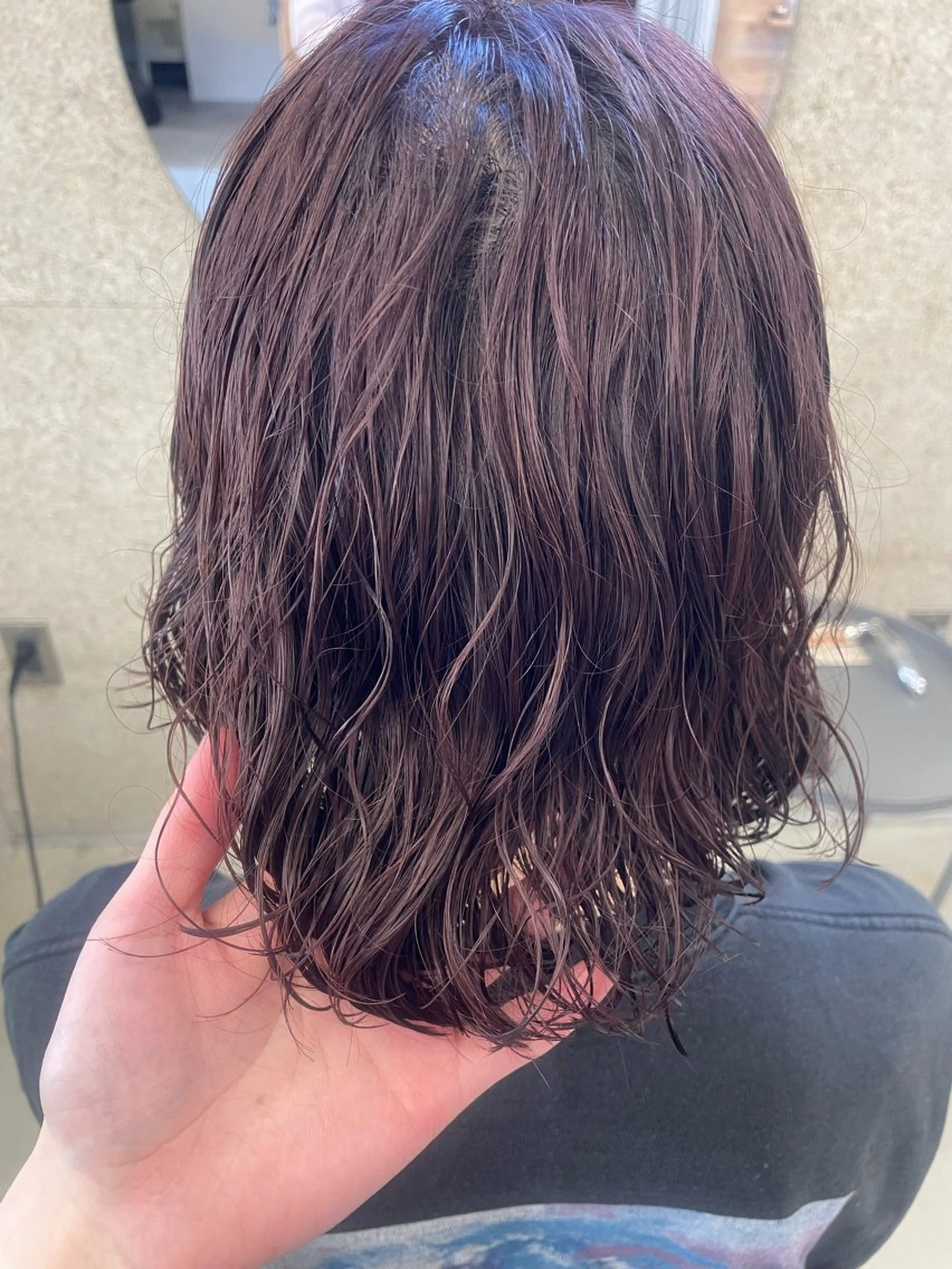 ショート カラー ブリーチ ラベンダーカラー ブリーチなしカラー パープルカラー レッドカラー ヘアカラー 『SiLO』 rumiのヘアスタイル