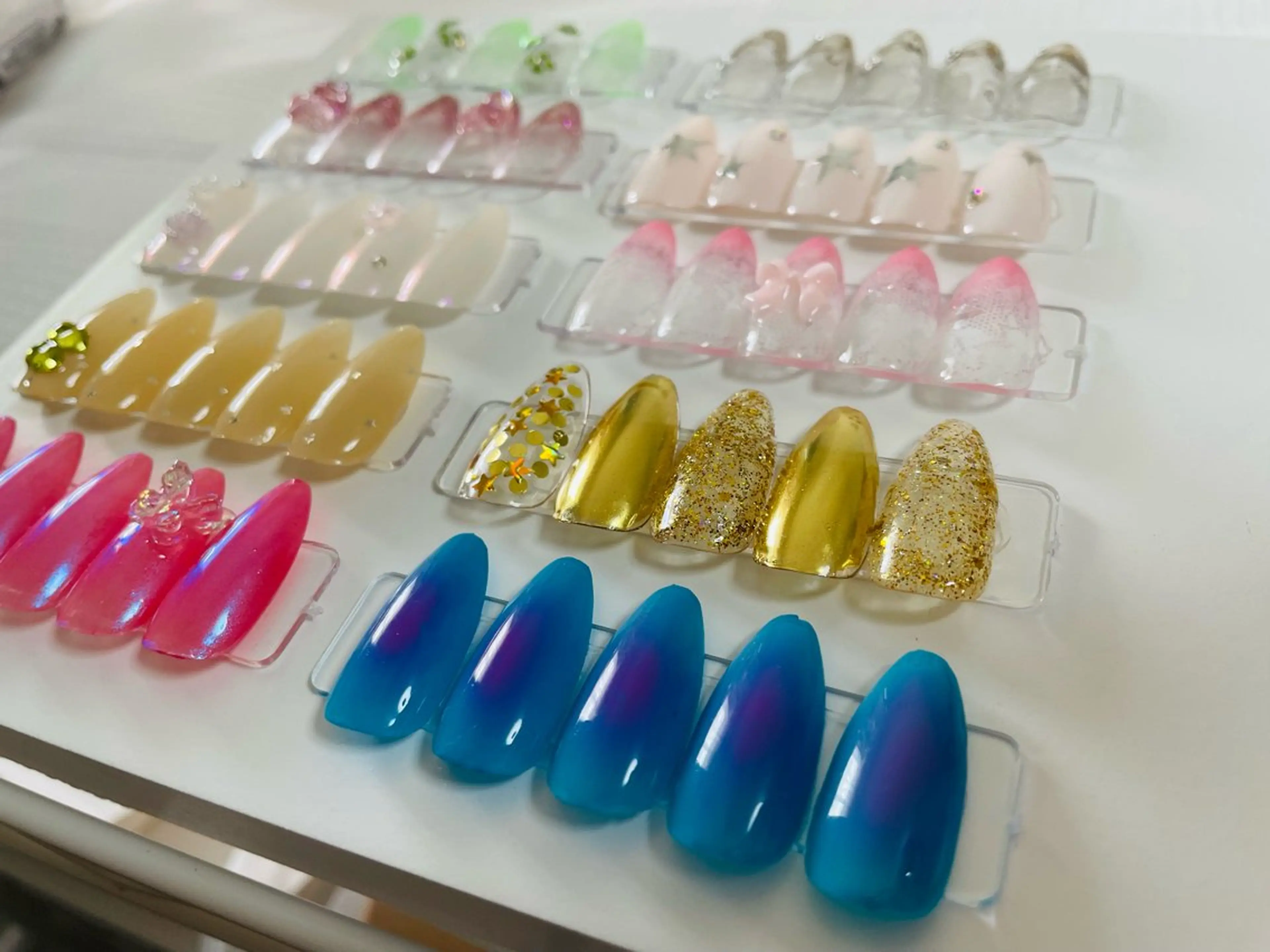 ネイル alma (アルマ)のネイルデザイン