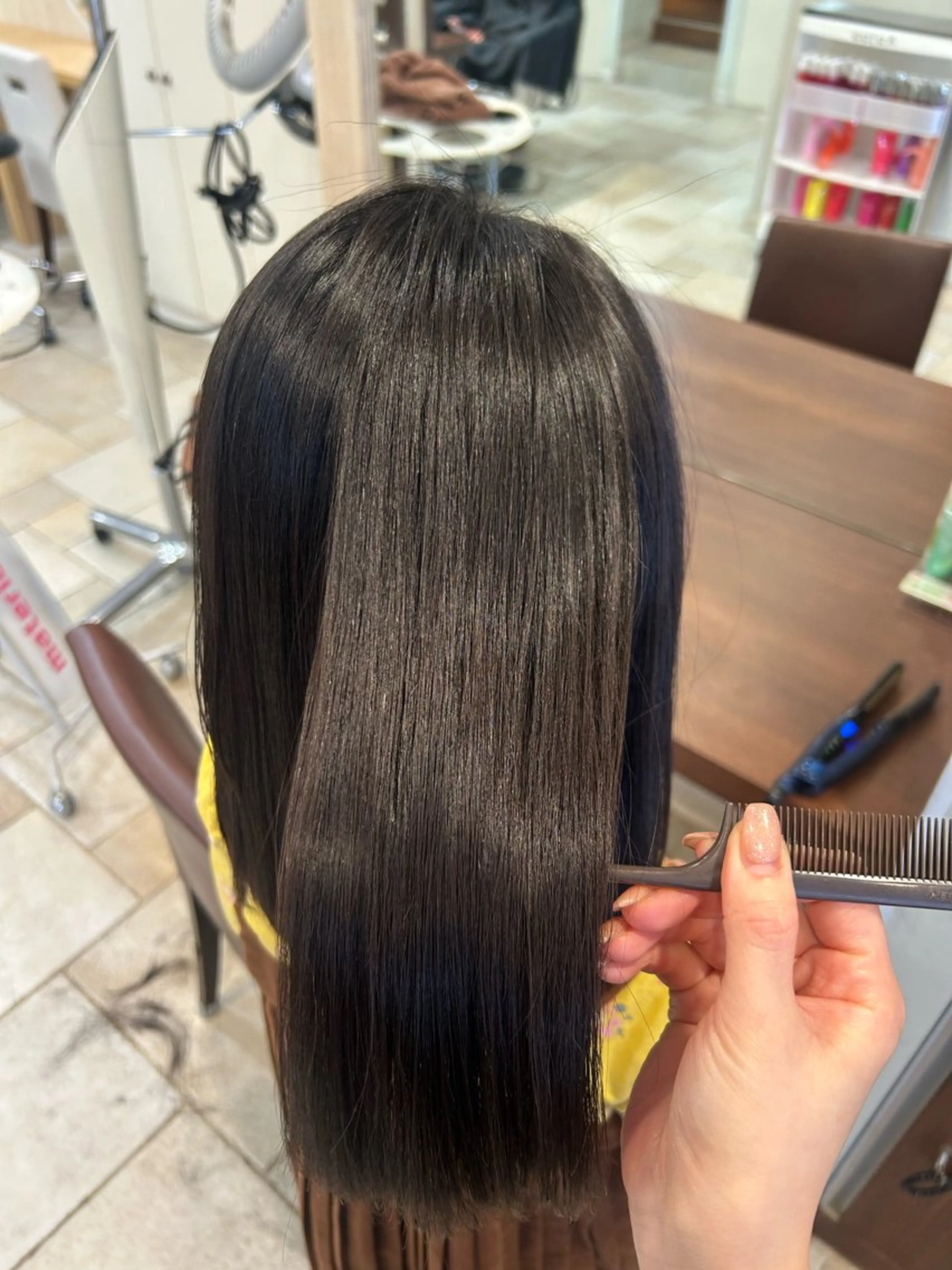 ミディアム パーマ カット 縮毛矯正 脇野 真琴のヘアスタイル