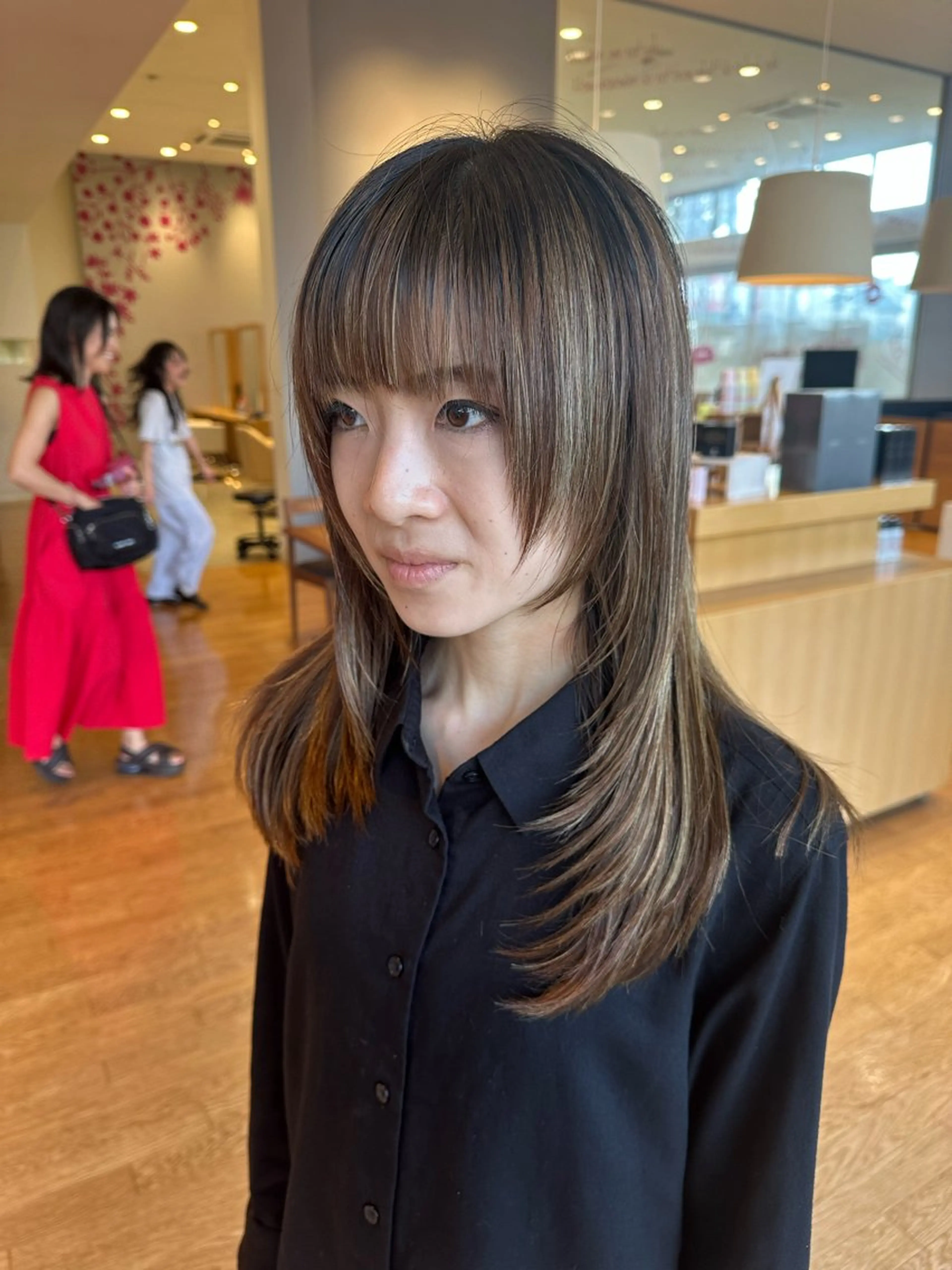 セミロング 松浦 涼雅のヘアスタイル