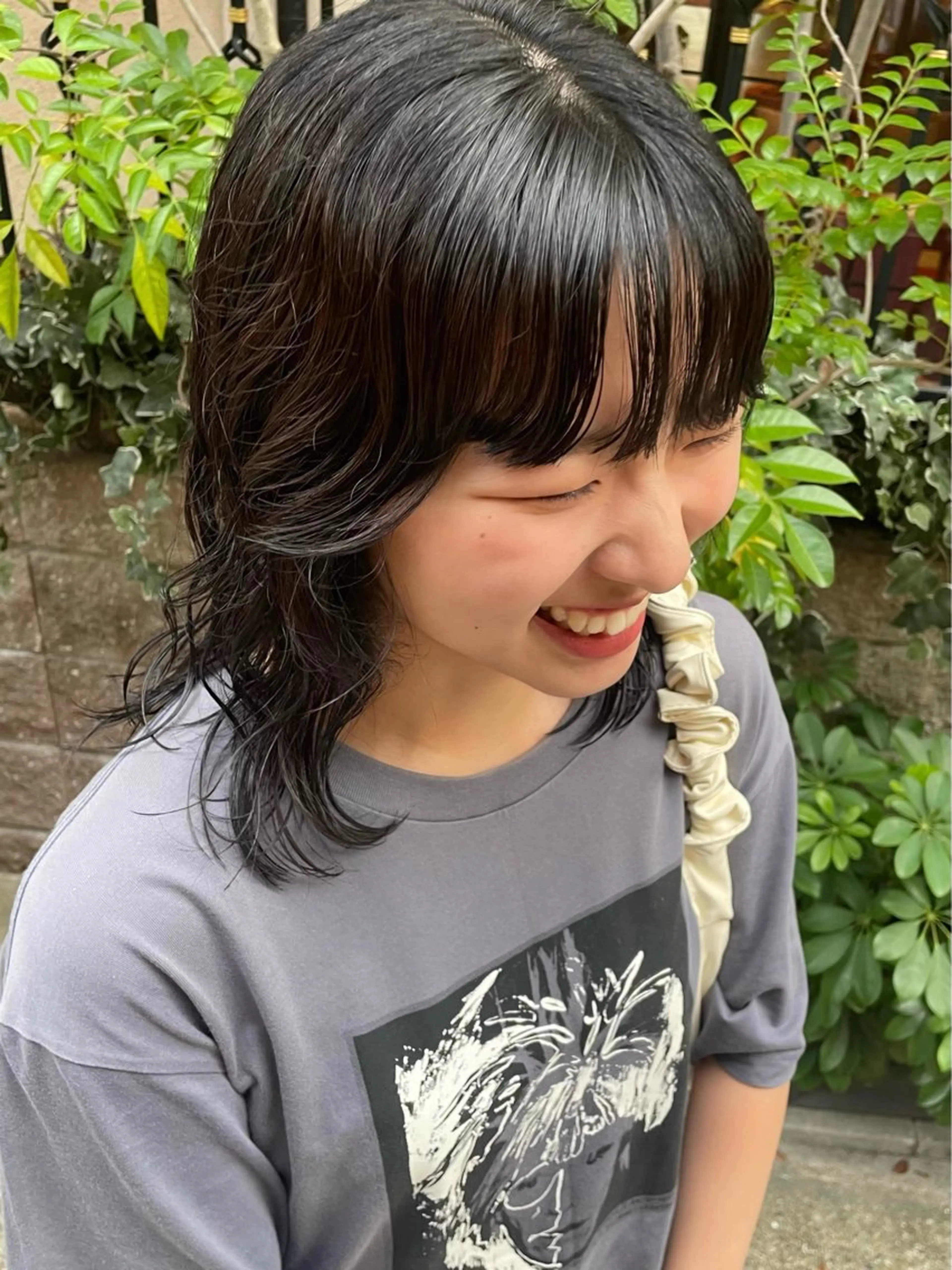 ミディアム カラー パーマ shiro.kobe 森彩華のヘアスタイル