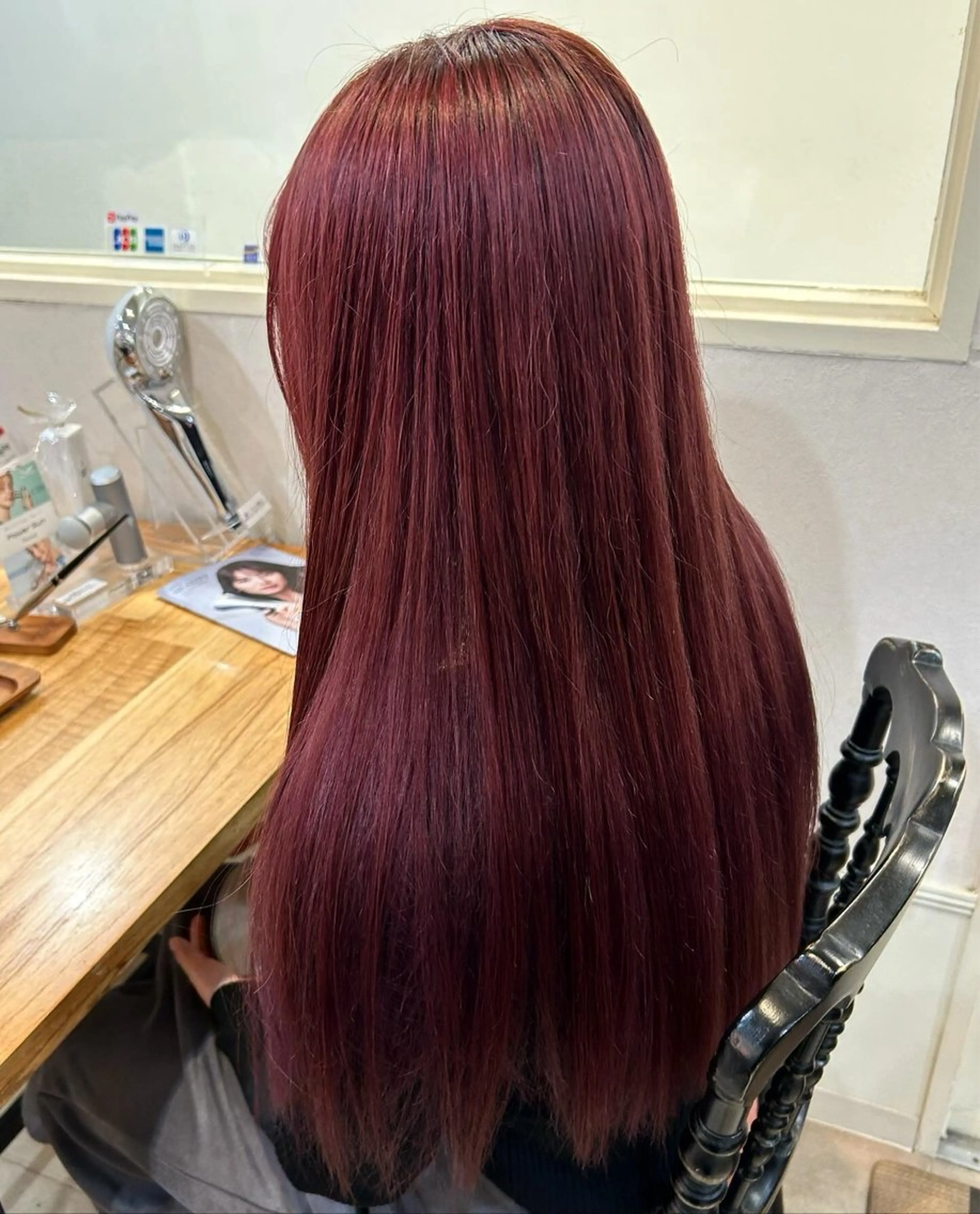 ロング カラー レッドカラー カット ヘアカラー トリートメント MINAMl 🌿のヘアスタイル