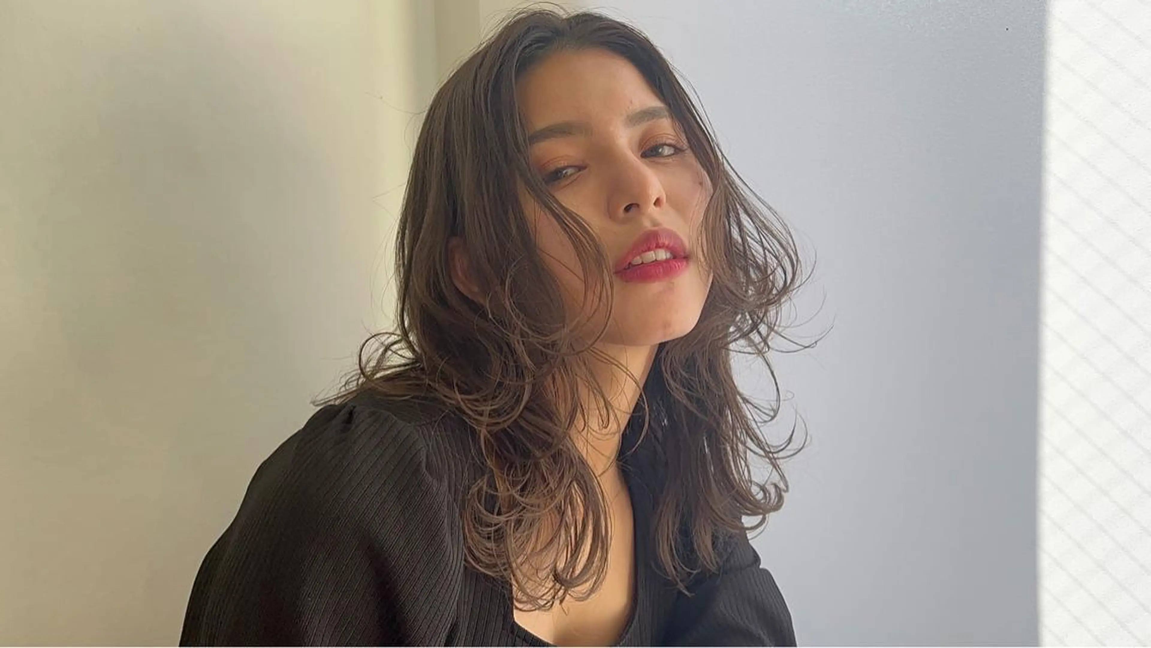 ロング カラー パーマ ヘアアレンジ Libelle hair salonのヘアスタイル