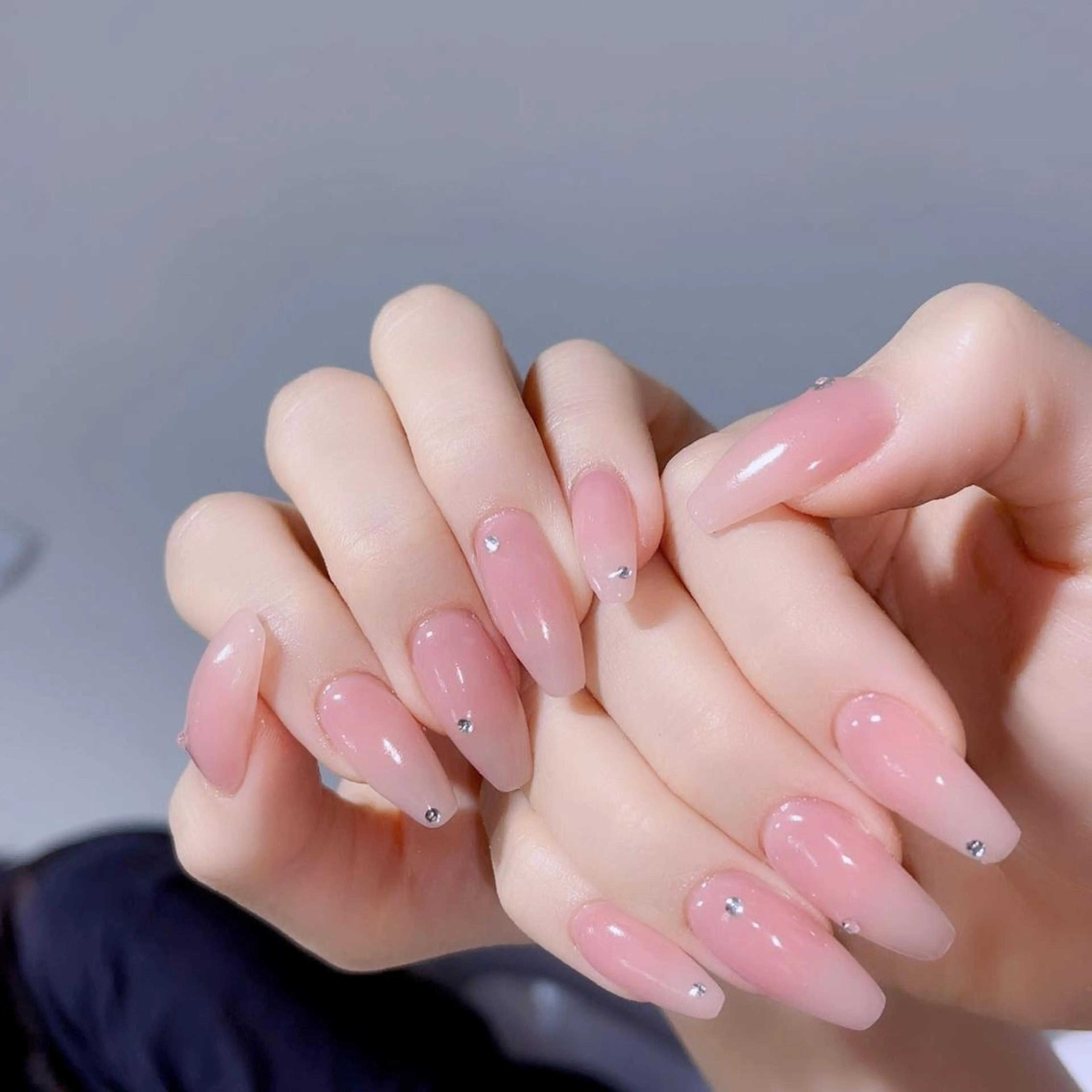 ネイル 長さ出し マグネットネイル ワンカラーネイル ネイルチップ Queens ひなのネイルデザイン