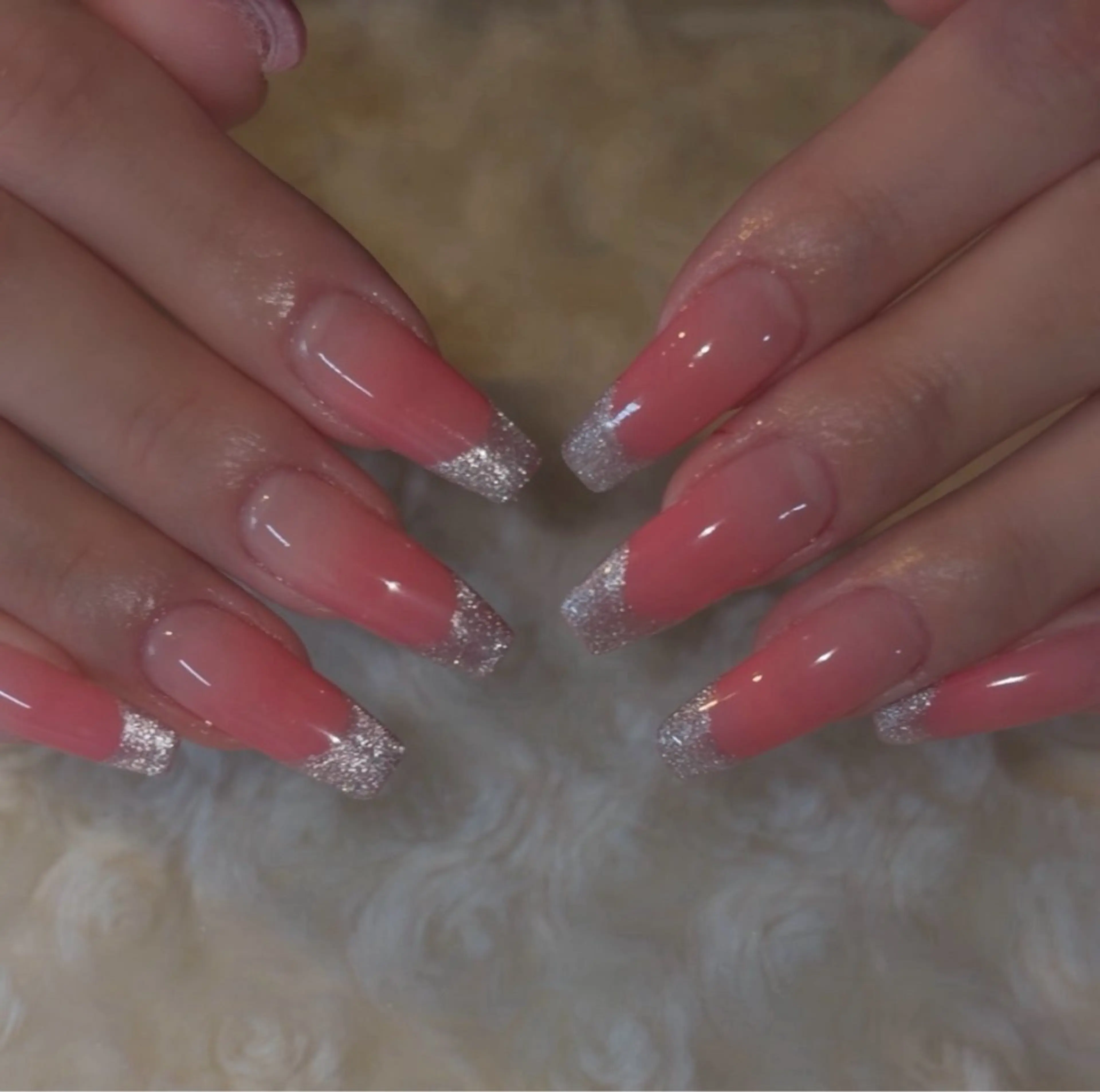 ネイル e.b.mimi Wakanaのネイルデザイン