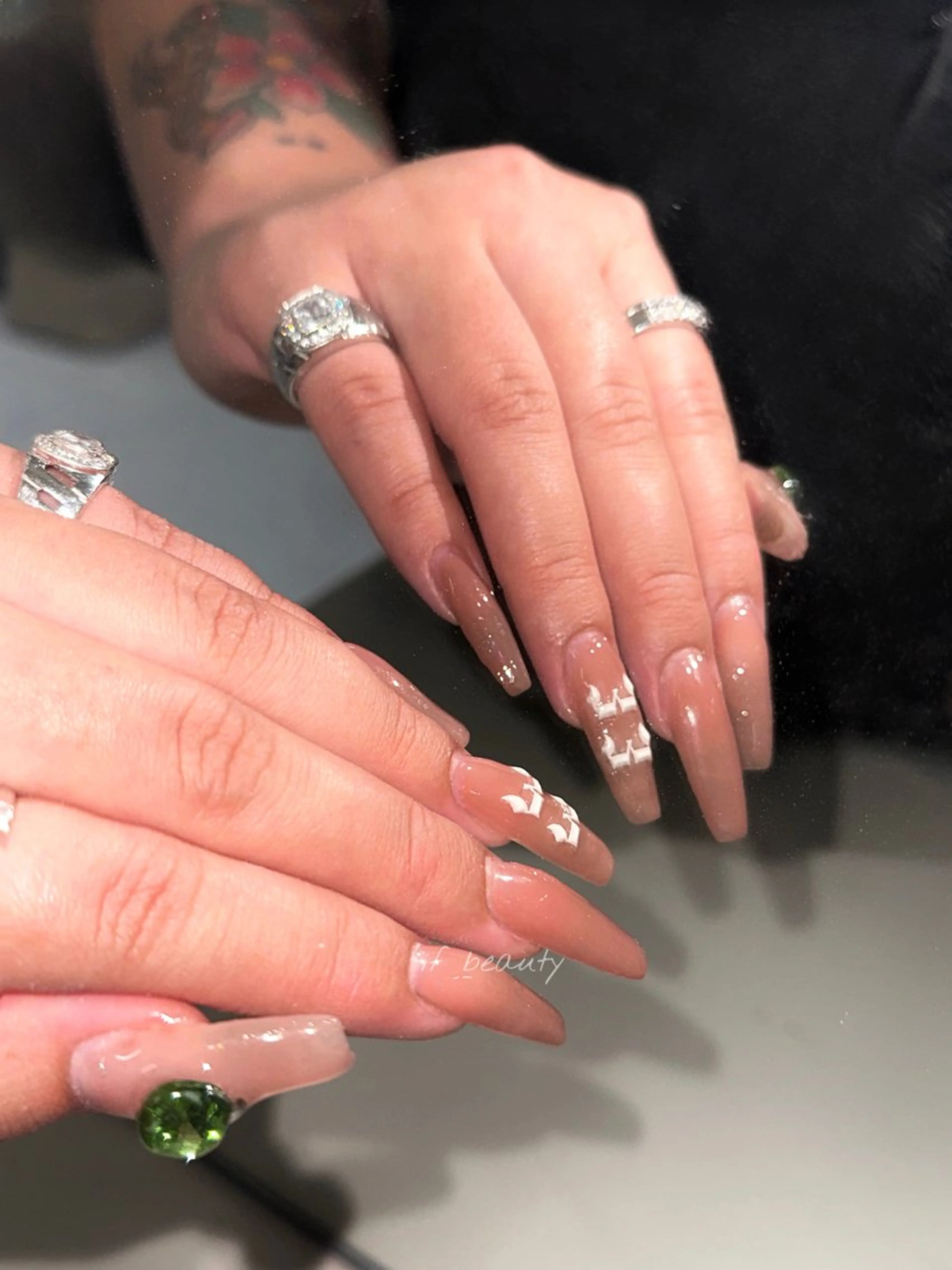 ネイル アートネイル ジェルネイル パラジェル ワンホンネイル ハンドネイル if Hair＆Nail Salon所属・IKA /海外ネイル /個性派/ワンホンのネイルデザイン