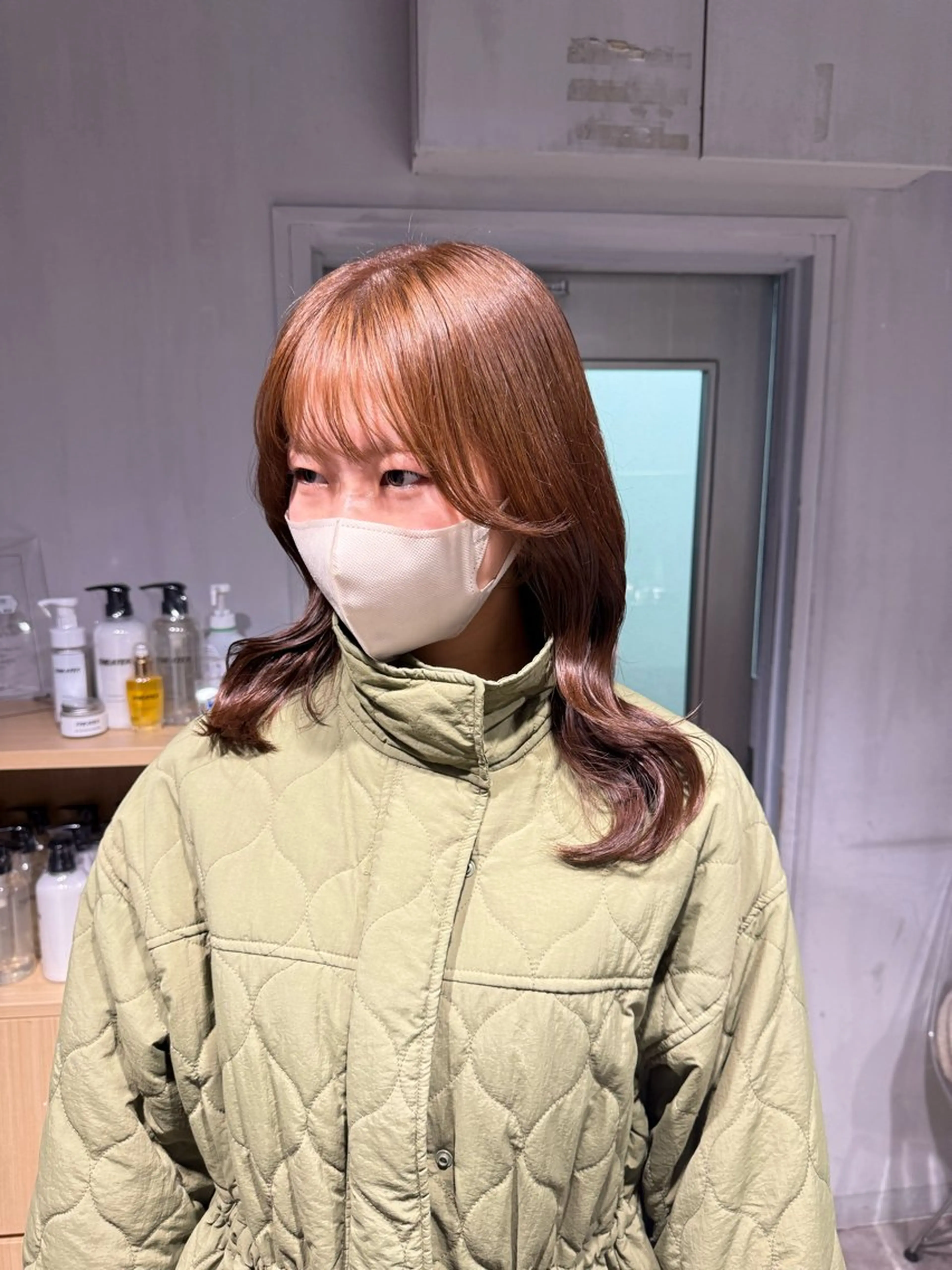 セミロング カラー ヘアカラー NANAMI🩵 大人可愛い韓国ヘアのヘアスタイル