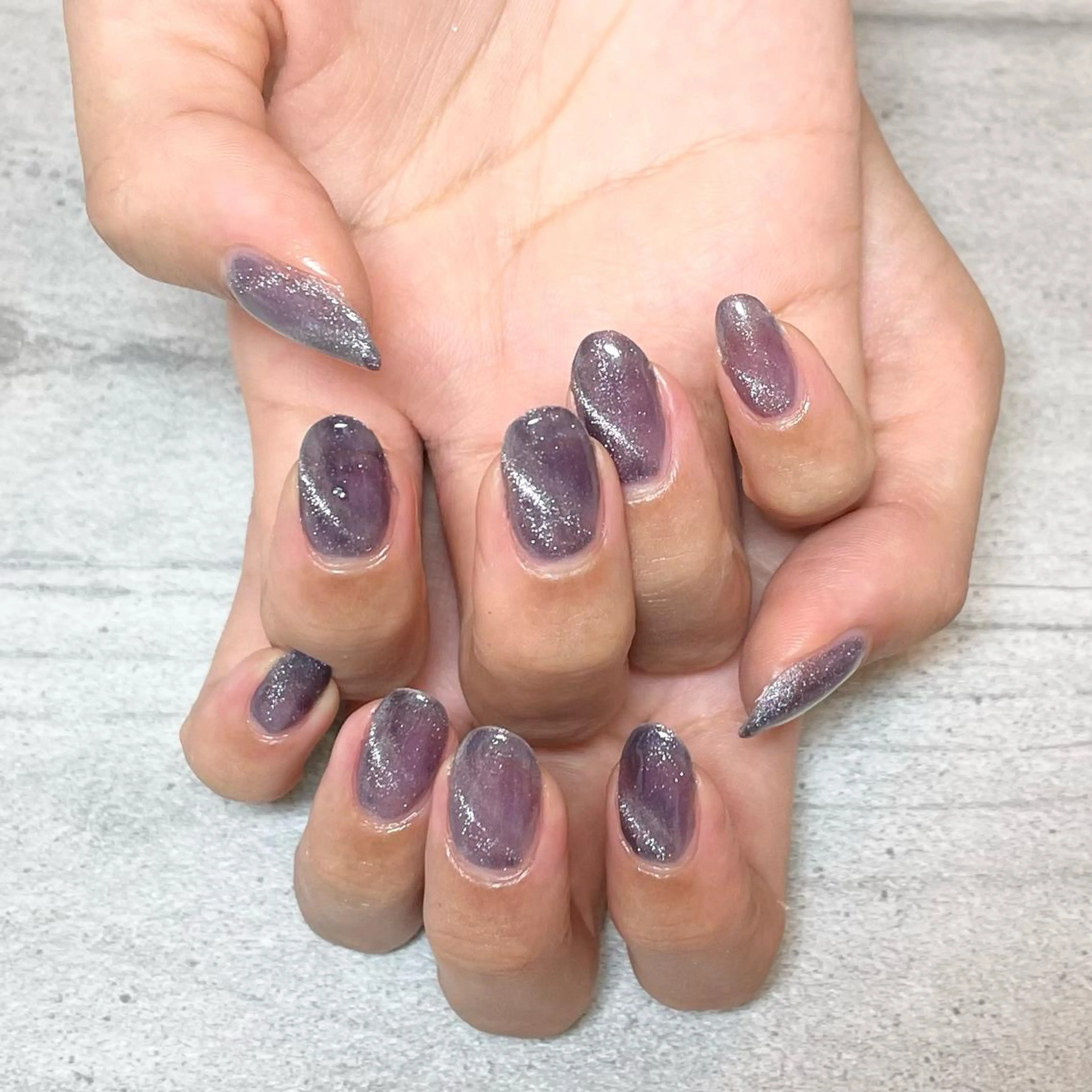 ネイル マグネットネイル CHOUETTE Shioriのネイルデザイン