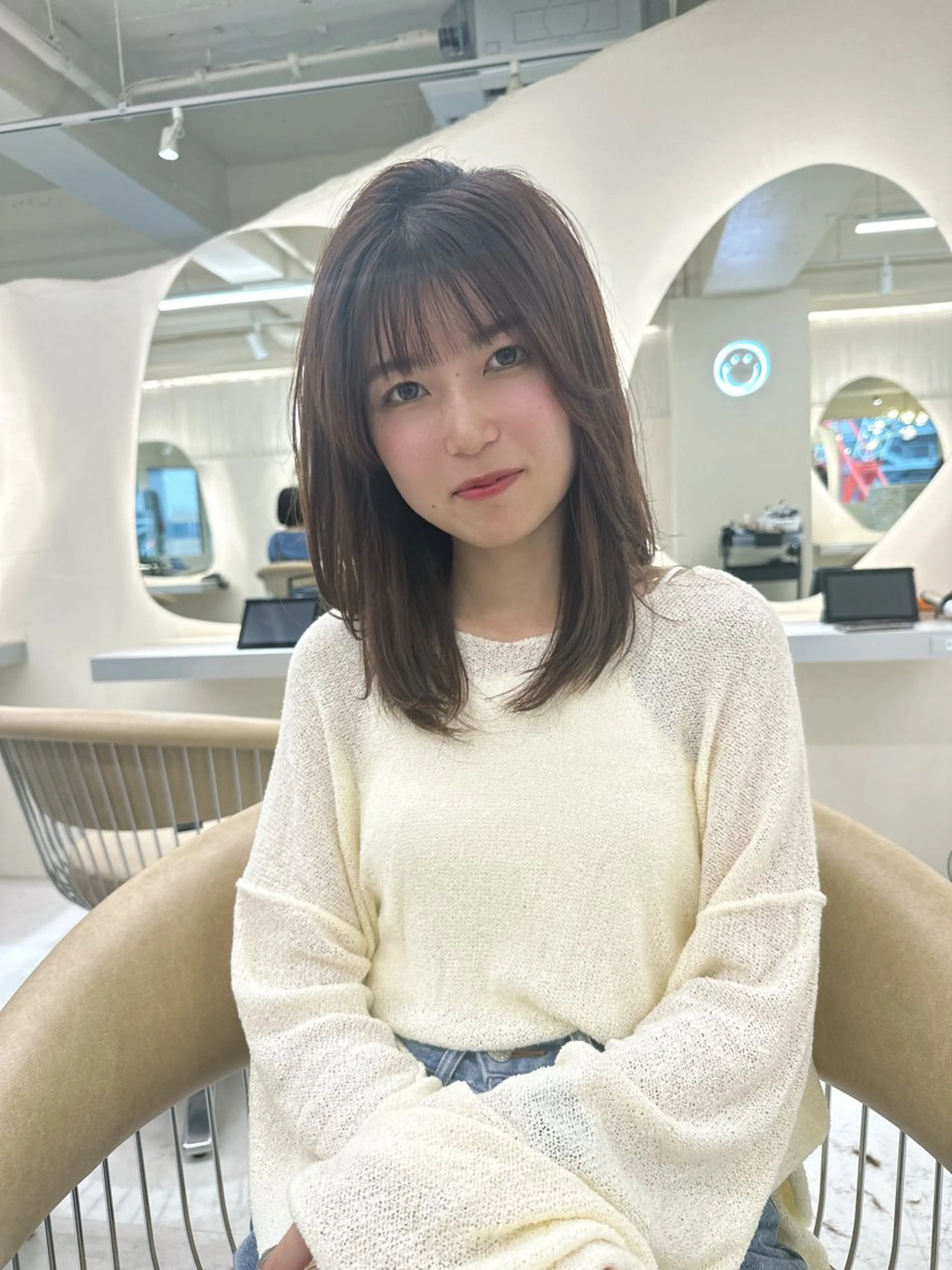 ロング カラー カット センターパート/ 暖色カラーayuのヘアスタイル