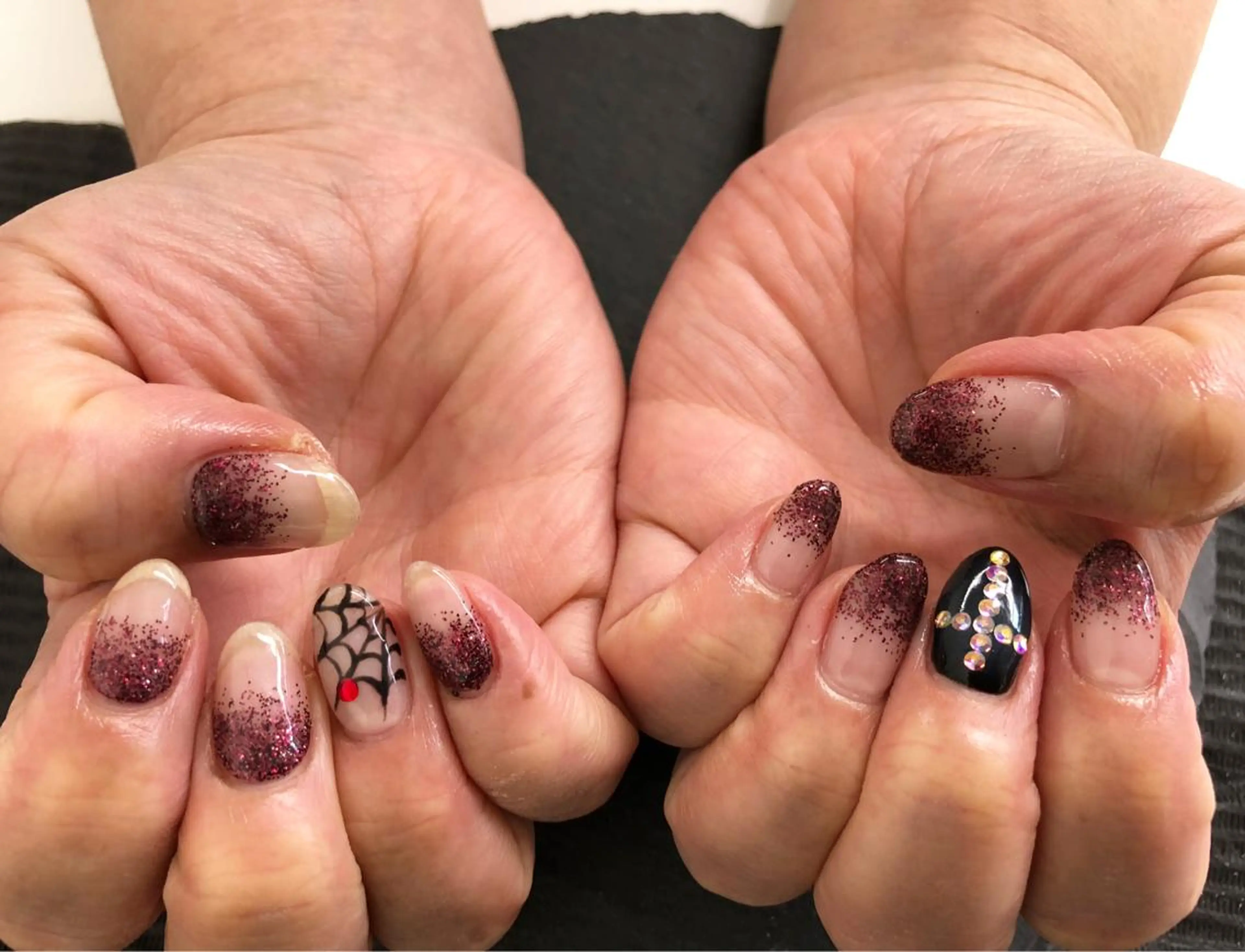 ネイル アートネイル ラメ(グリッター) ラメグラデーション esNail&eye イーズネイル＆アイのネイルデザイン