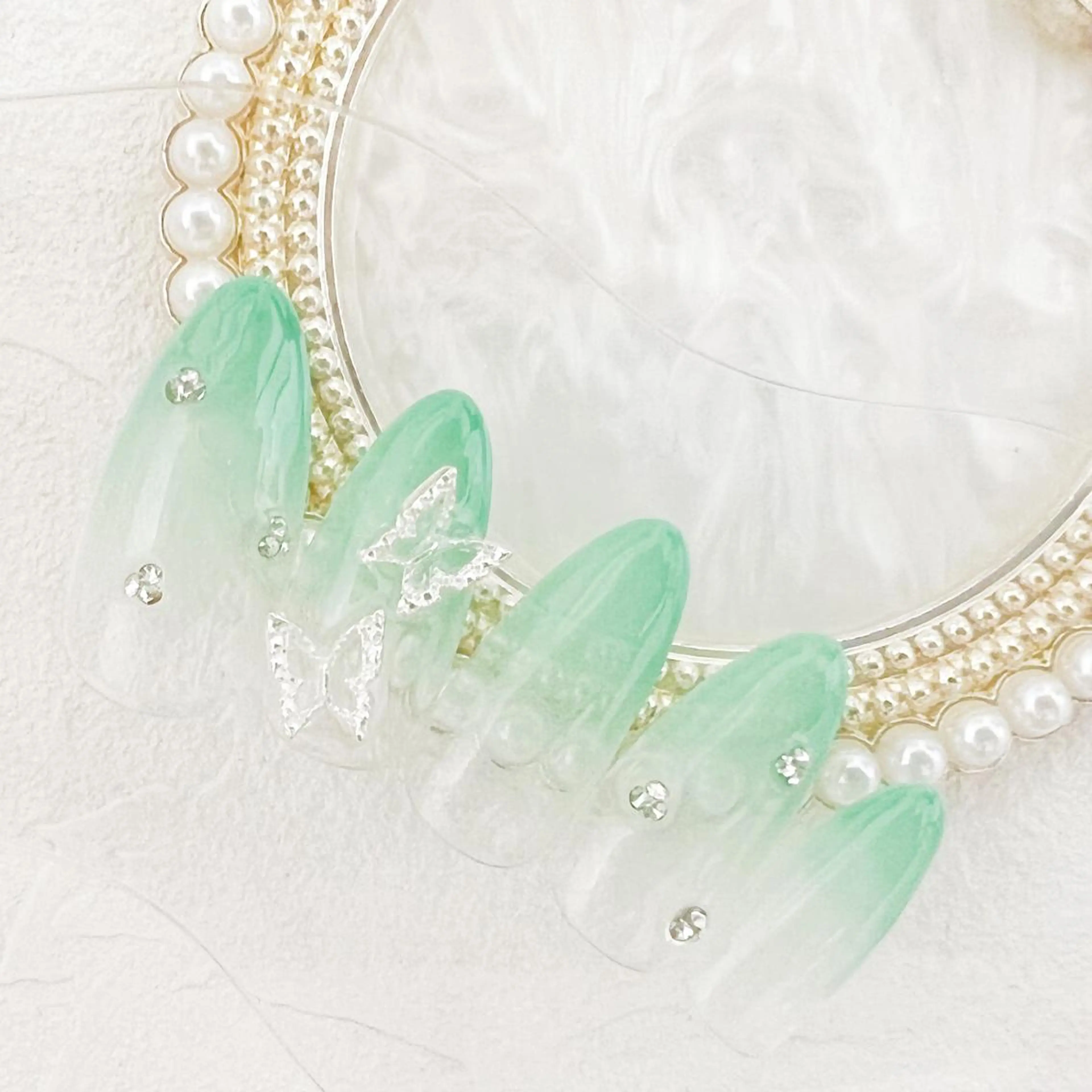 ネイル グラデーション rouse nail RISATOのネイルデザイン