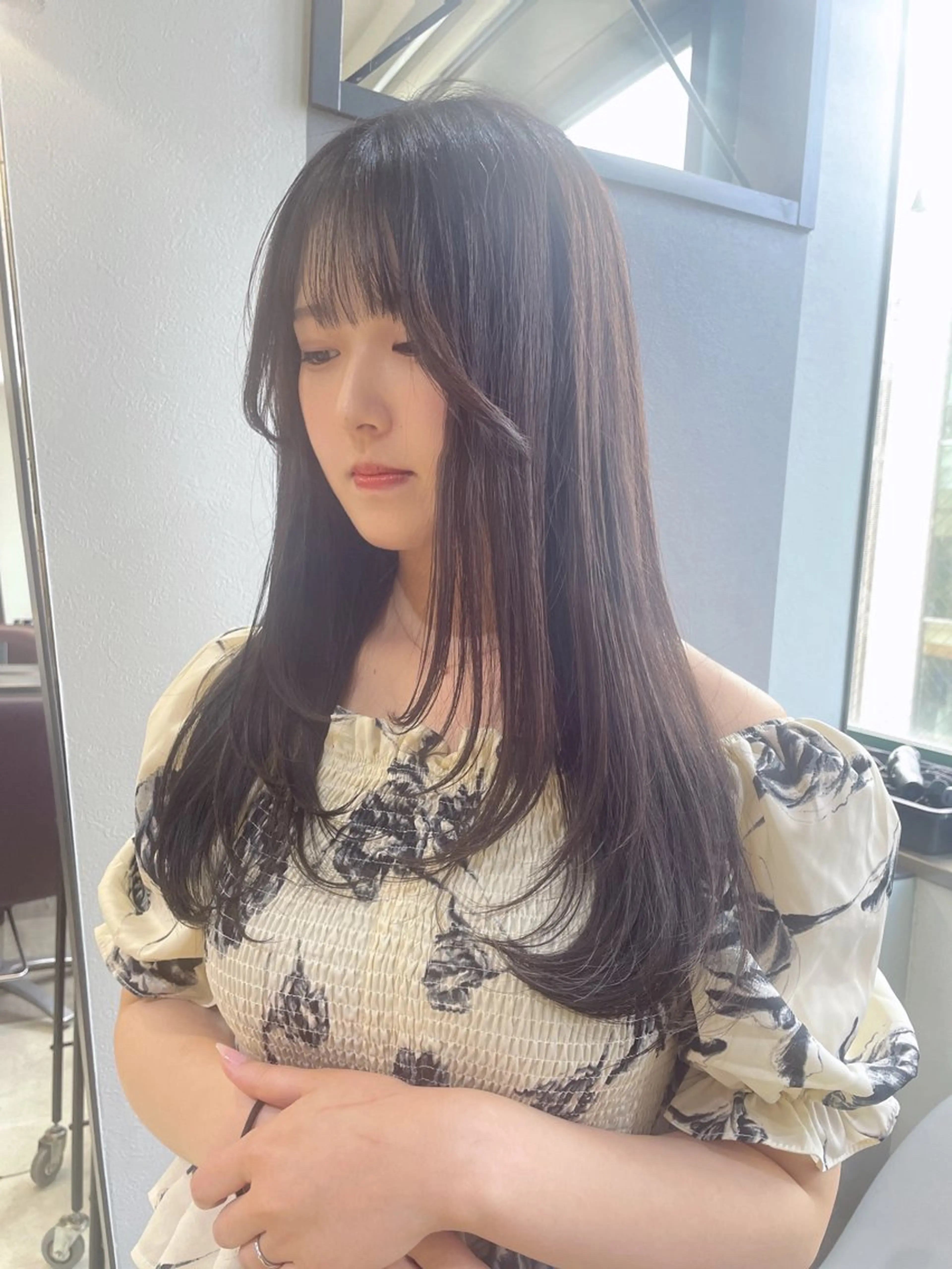 ロング カラー レイヤーカット AIRI layer cut hairのヘアスタイル