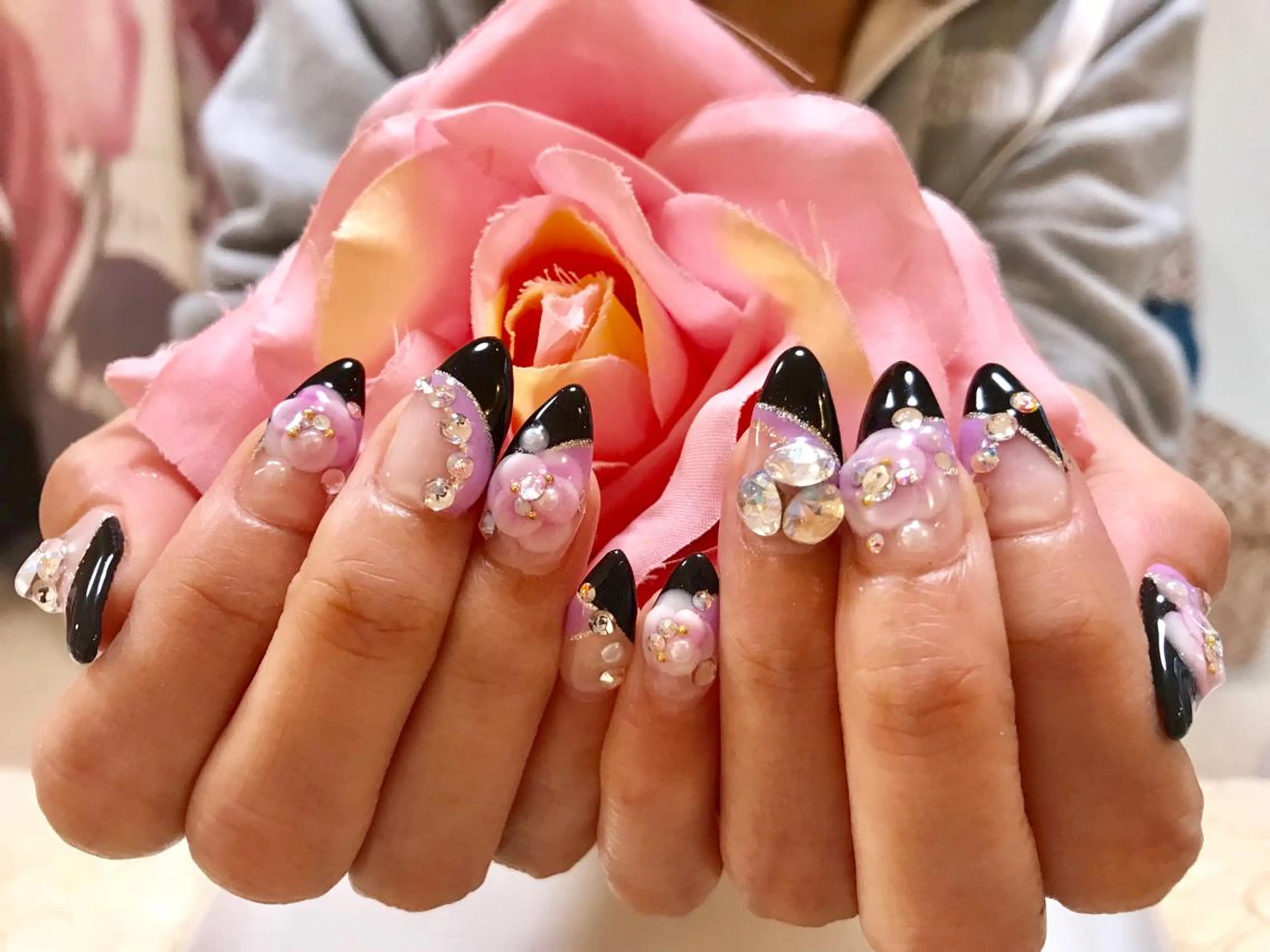 ネイル ♡ビジュール♡ NAIL &まつ毛のマツエク・マツパデザイン