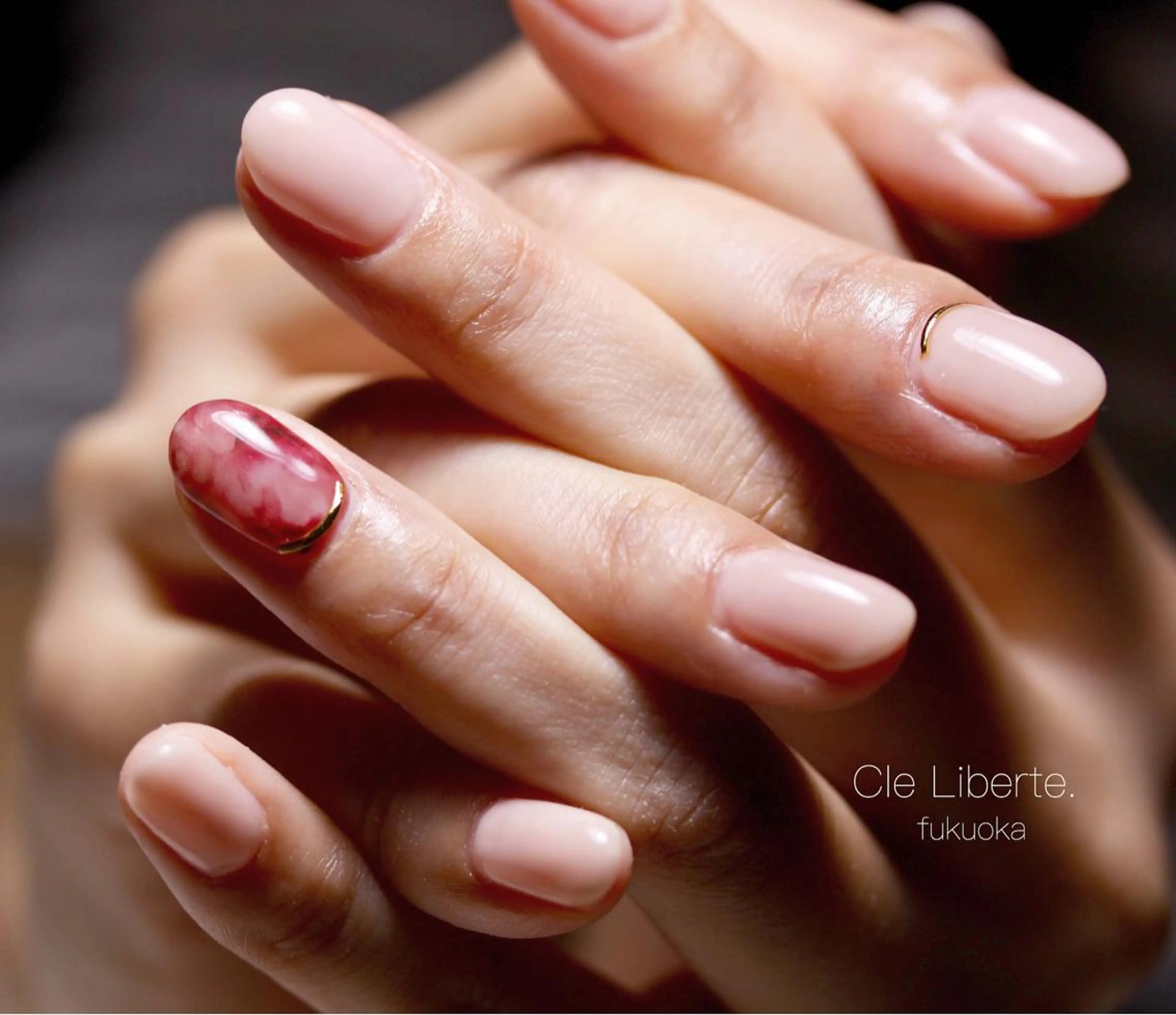 ネイル ピンク Elio 国泰寺のネイルデザイン