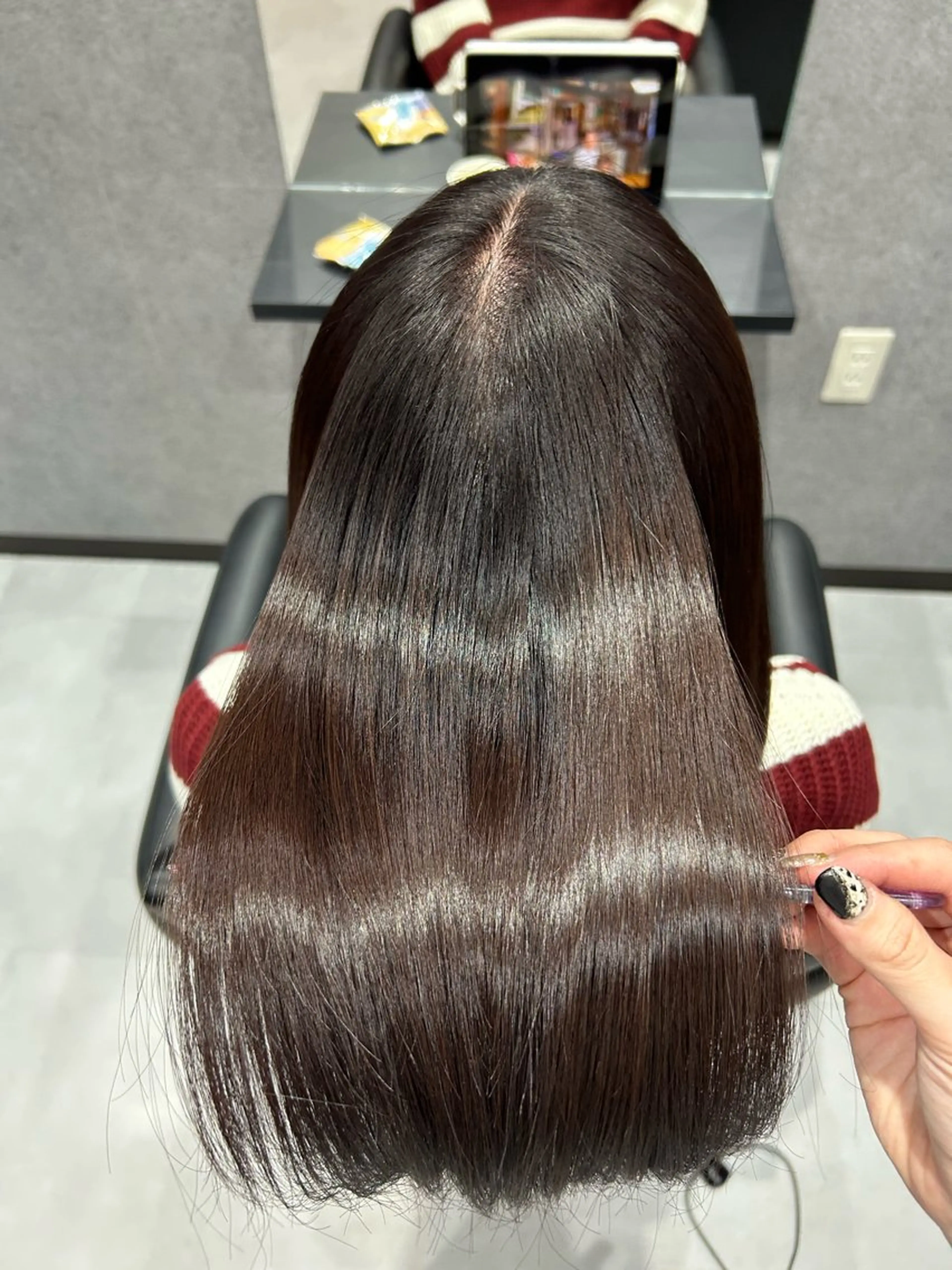 ミディアム カラー 佐野 彩音のヘアスタイル