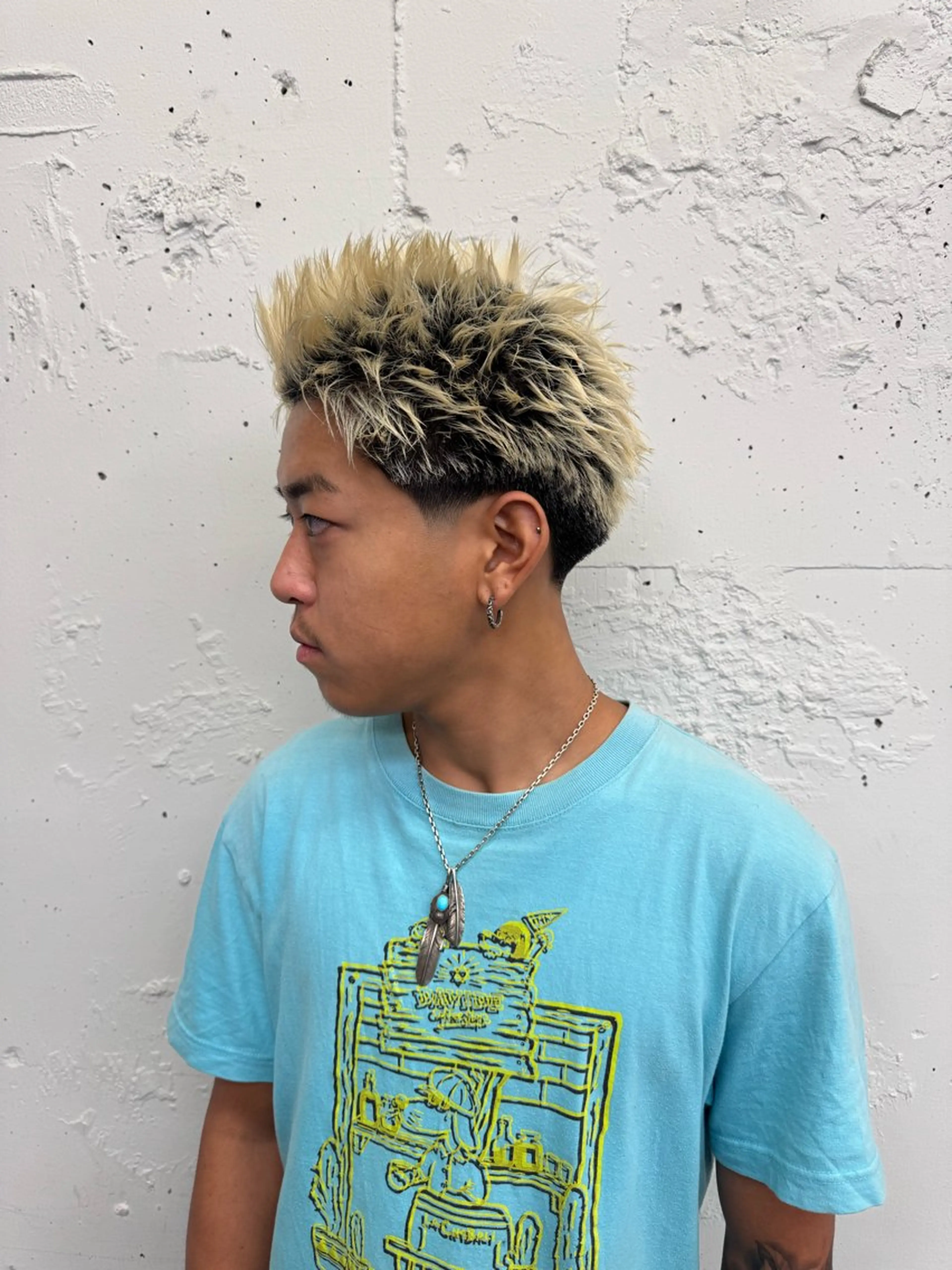 ショート メンズ メンズブリーチ フェードカット スパイキーショート ショートヘア カット トリートメント 💈メンズ特化💈 TASUKUのヘアスタイル