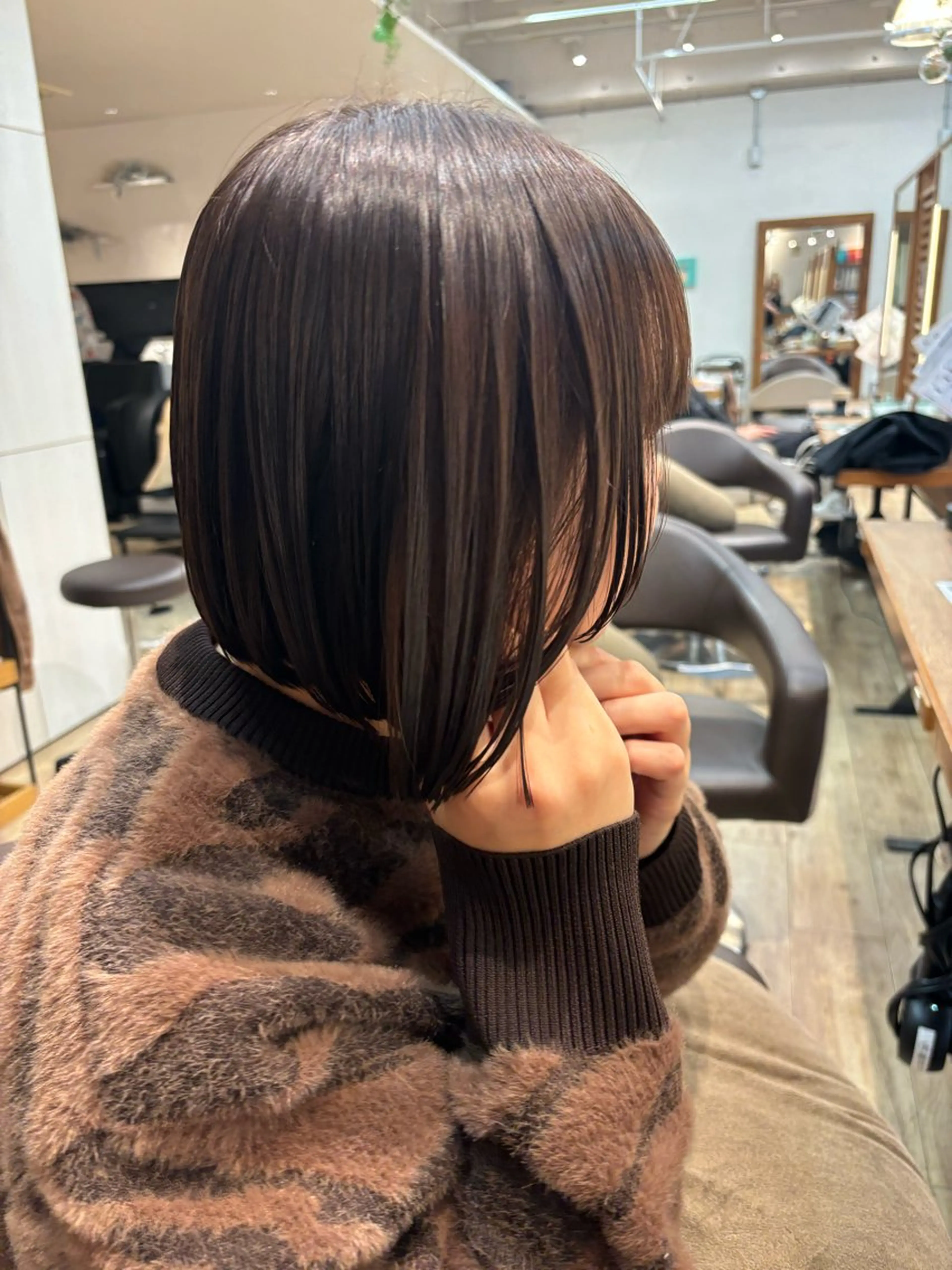 ショート カラー Lisa🪄似合わせ ／デザインカラーのヘアスタイル