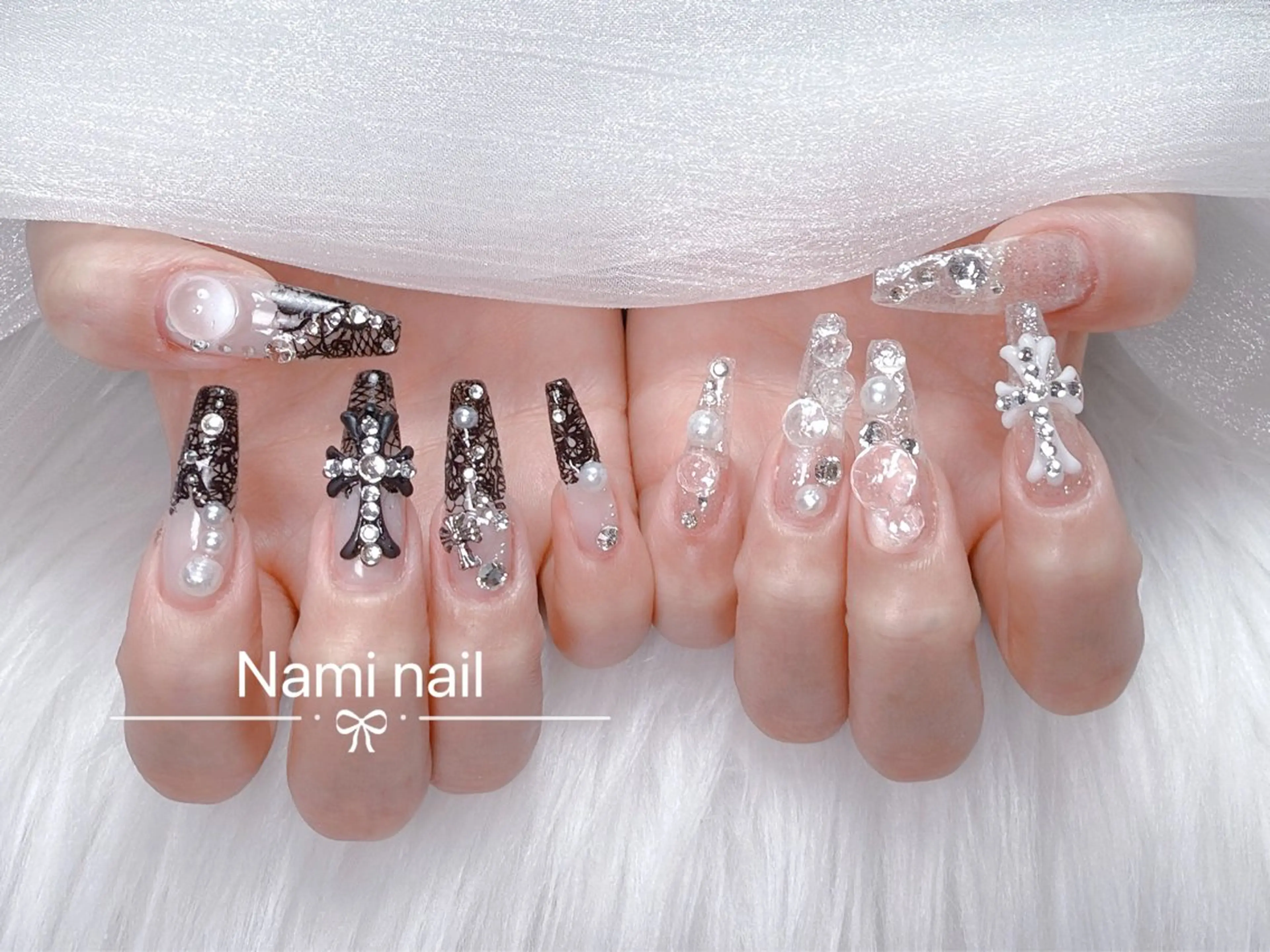 ネイル 長さ出し ガーリー 韓国ネイル ロングネイル 持ち込み ハンドネイル Nami nail salonのネイルデザイン