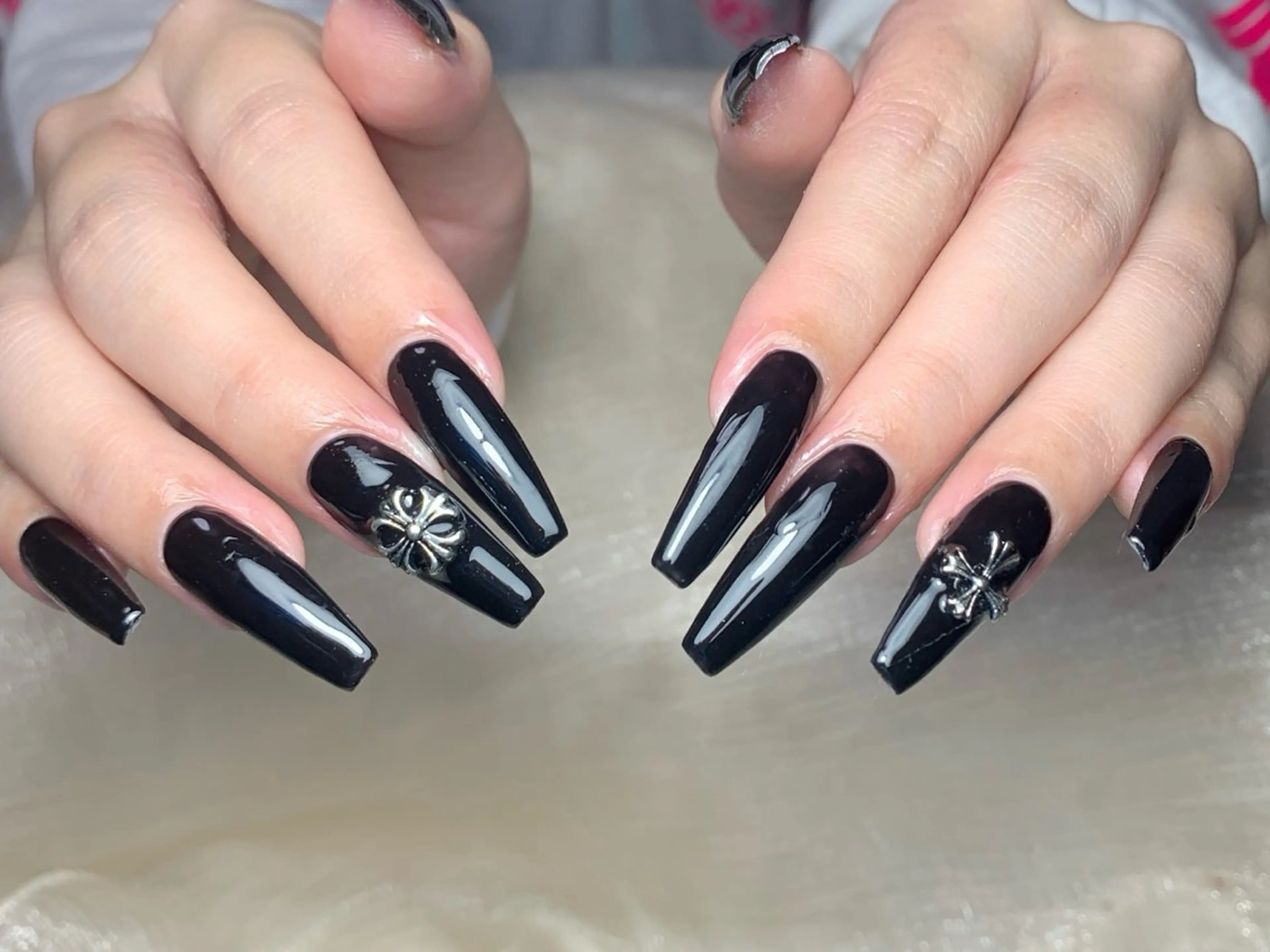 ネイル フレンチネイル ジェルネイル ガラスフレンチ 韓国ネイル マグネットネイル ハンドネイル ハンドケア Nail Jolieのネイルデザイン