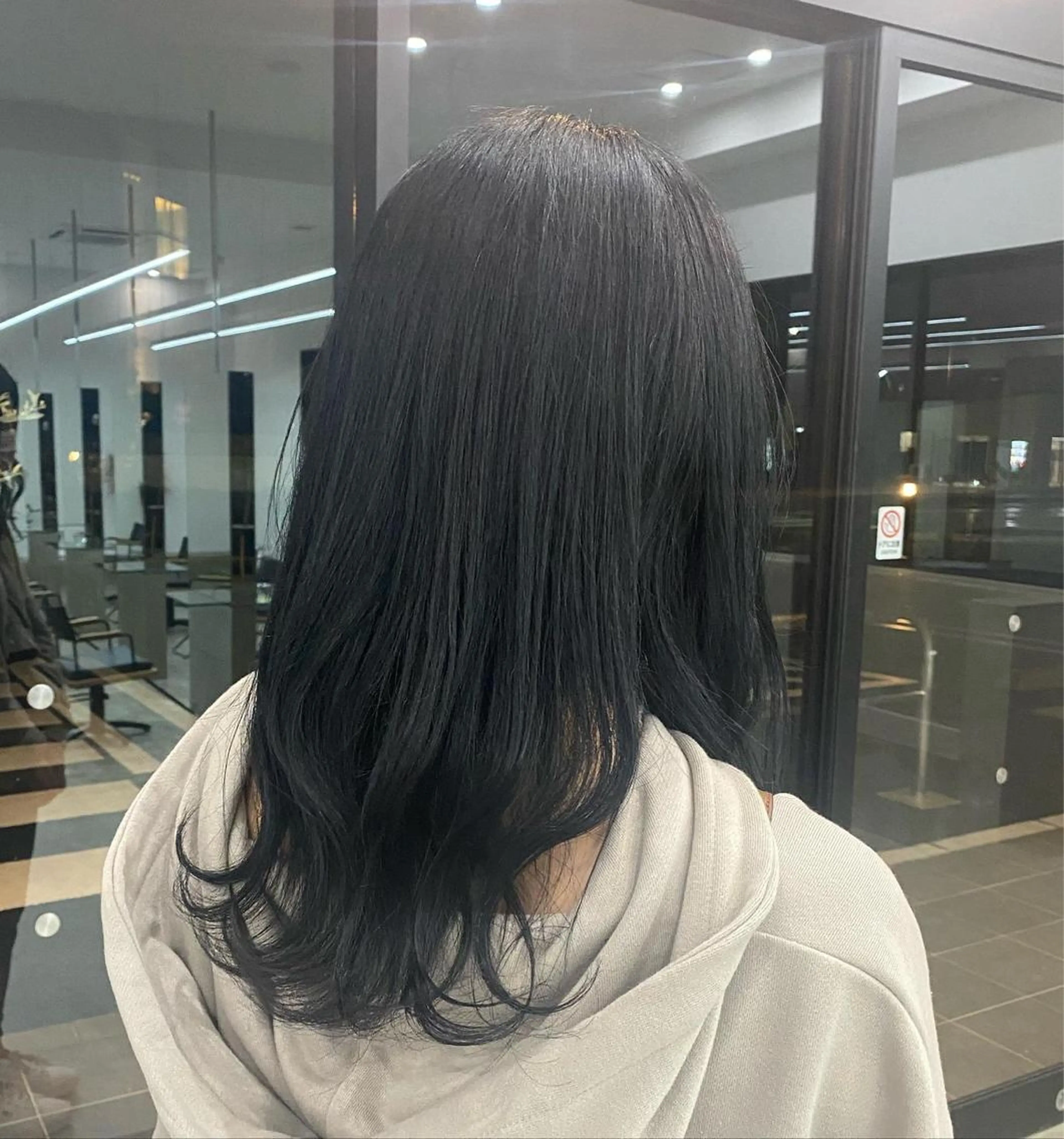 セミロング 韓国風ヘア nought etre所属・スタイリスト杉本 泰士朗のヘアスタイル