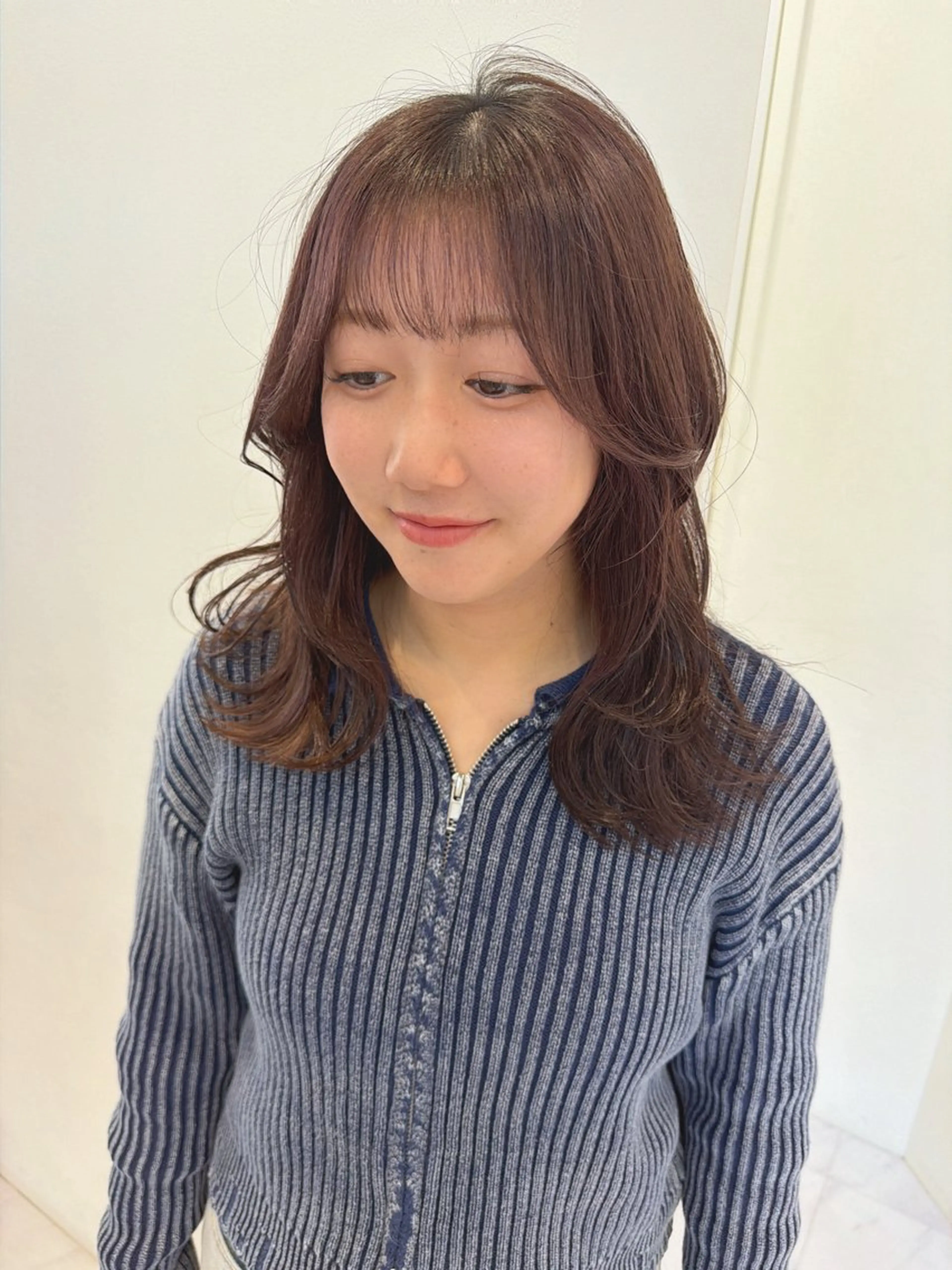 ミディアム カラー レイヤーカット ローレイヤー カット ヘアカラー SAYAKA 🍒／ボブ／暖色のヘアスタイル