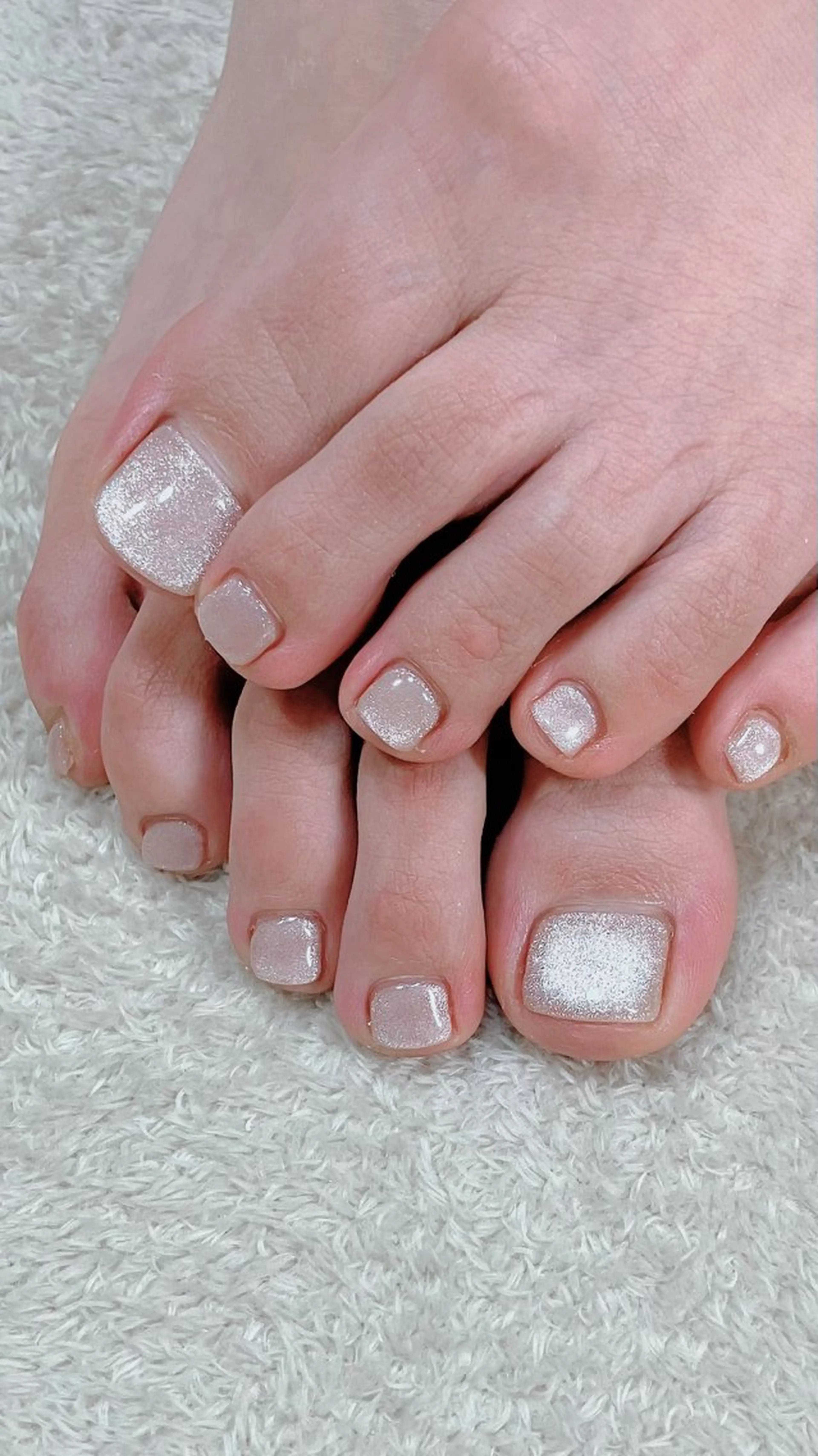 ネイル フットネイル haleyume所属・shino🌟 痛ネイルのネイルデザイン