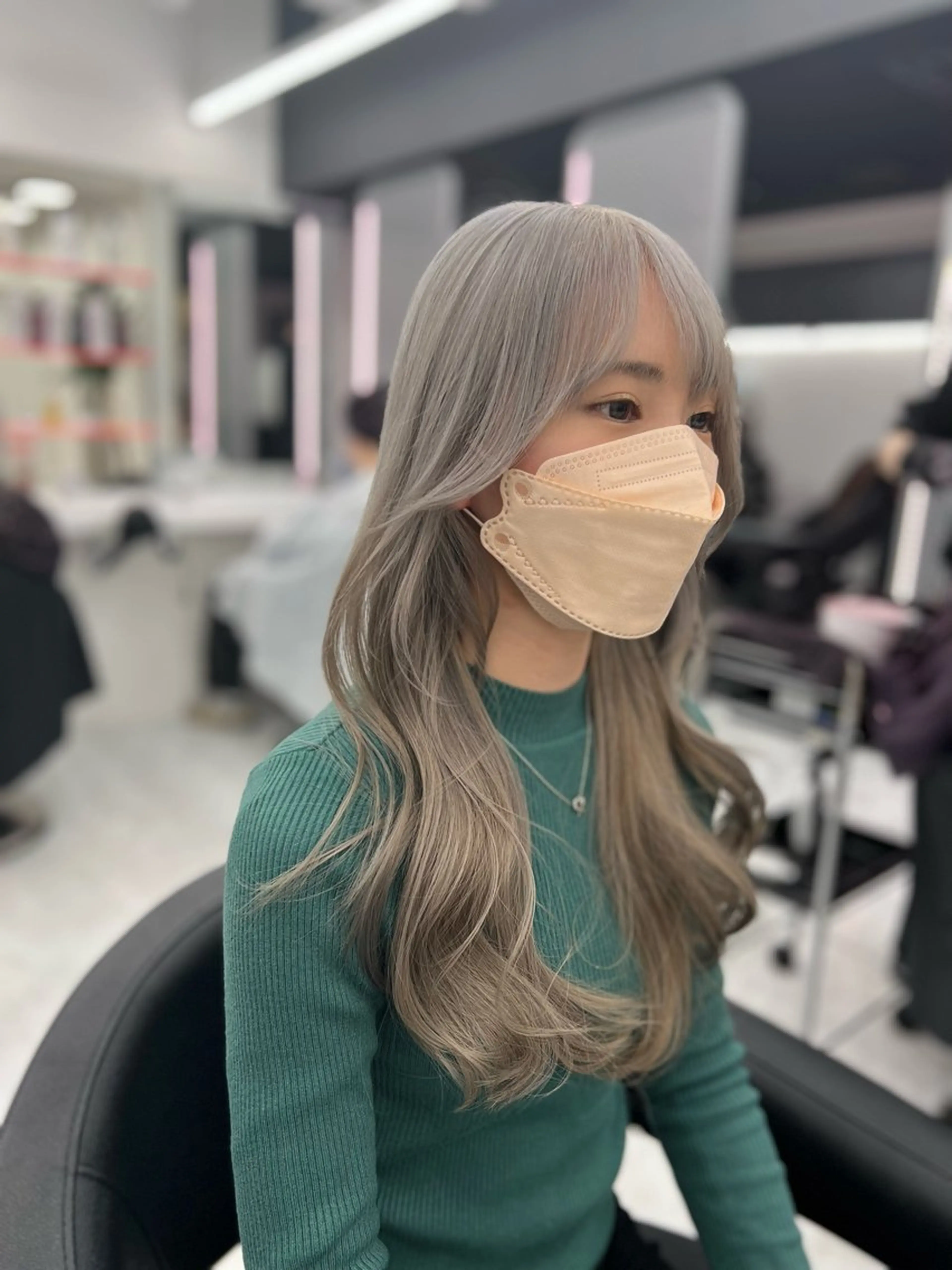 ロング カラー ヘアアレンジ カット ヘアカラー トリートメント ヘッドスパ ヘアセット 透明感×韓流ハイ トーン🫧RYUTAのヘアスタイル