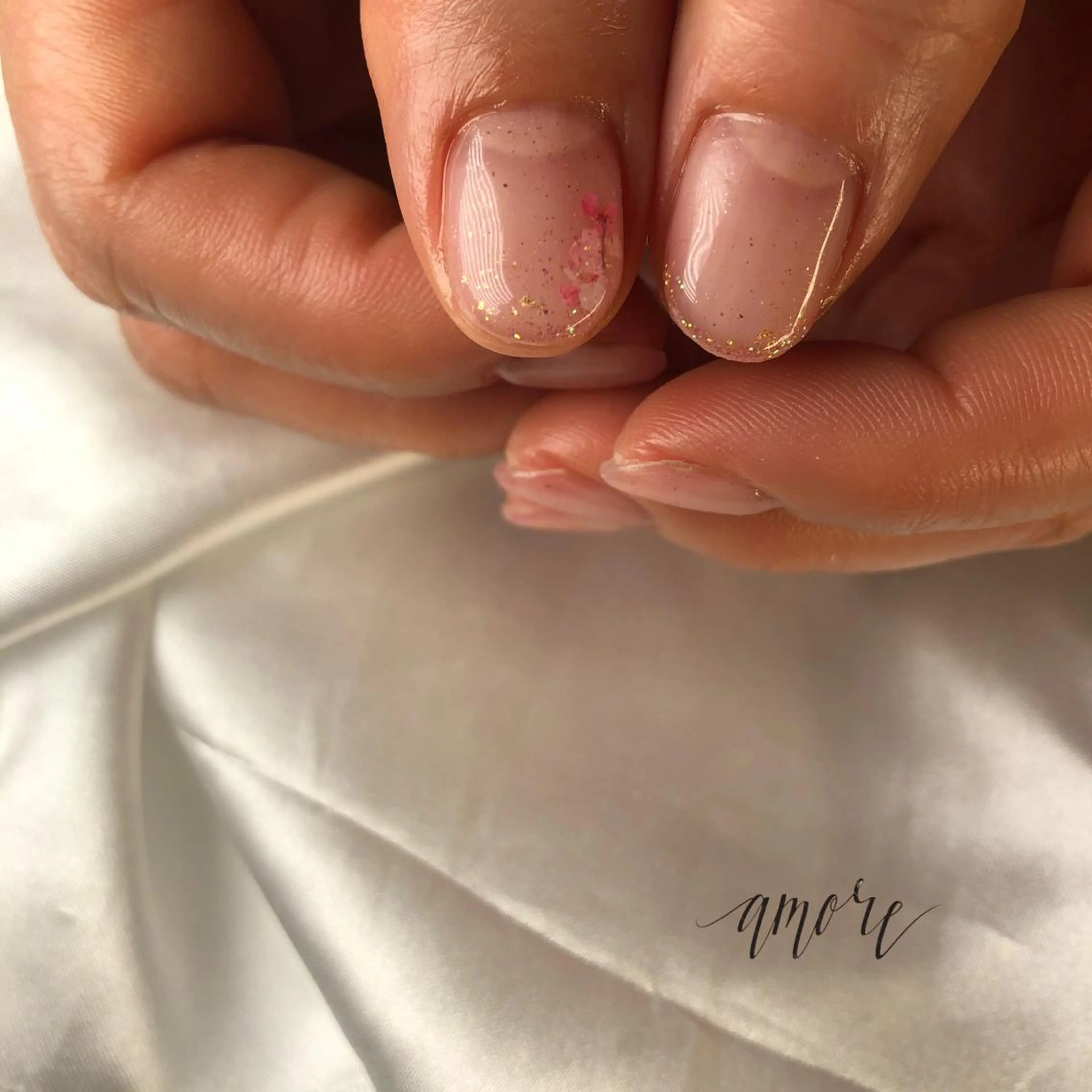 ネイル ジェルネイル 氷ネイル・うるうるネイル マグネットネイル ミラーネイル ニュアンスネイル You kyehwaのネイルデザイン