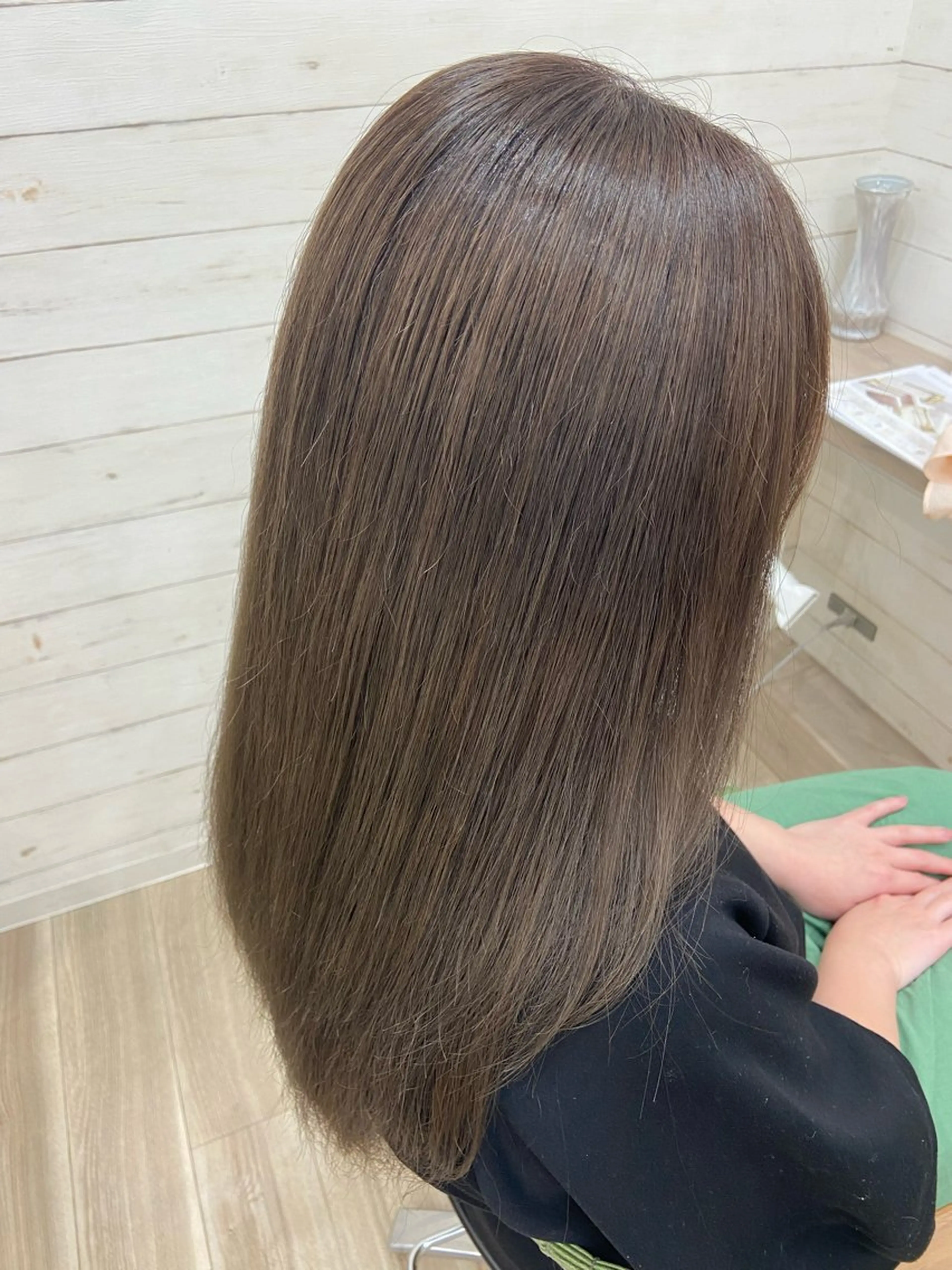 ロング MELIA/佐藤 美歩のヘアスタイル