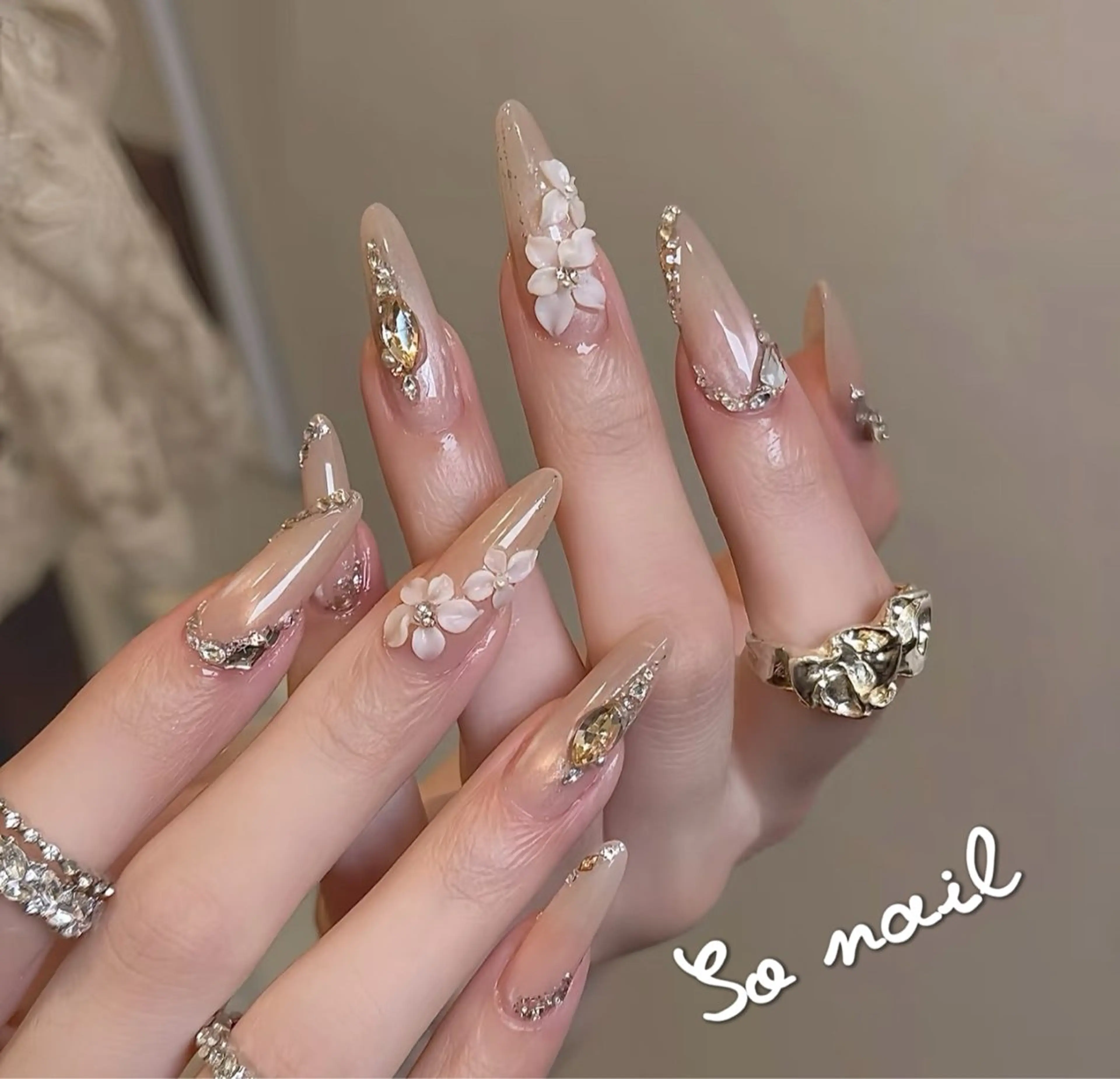 ネイル ハンドネイル So nailのネイルデザイン