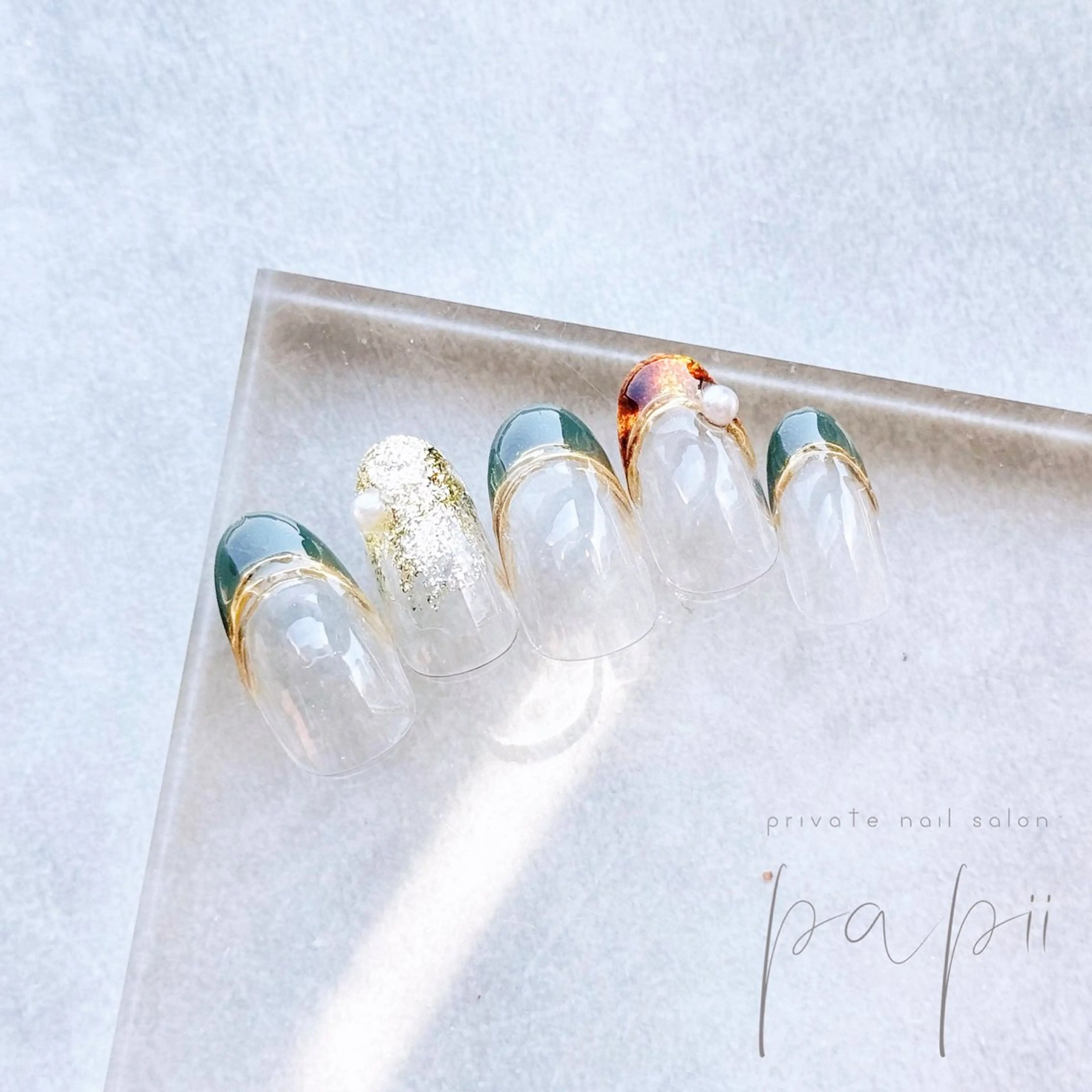 ネイル べっ甲ネイル フレンチネイル ハンドネイル private nail salon papii所属・papii☆ kurodaのネイルデザイン