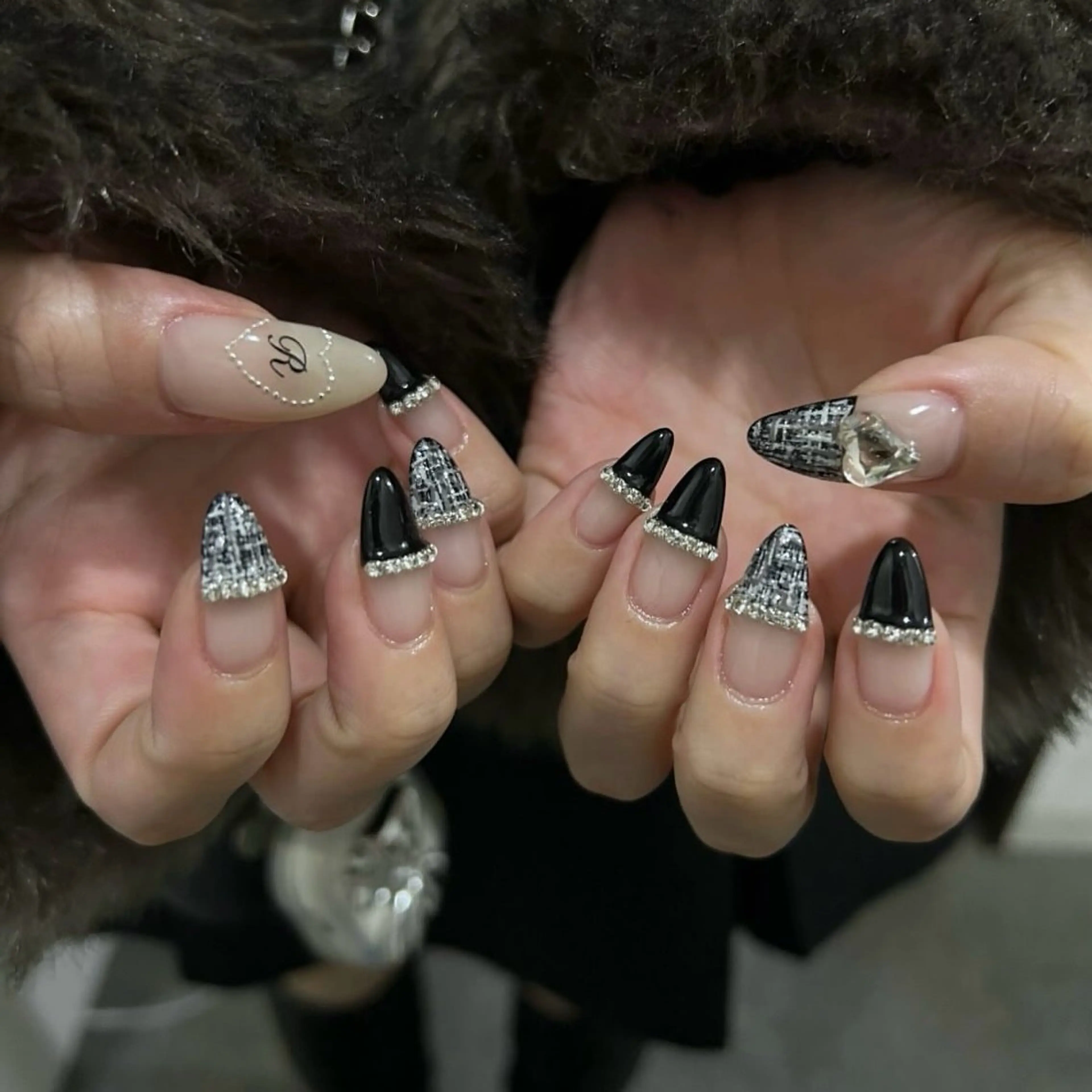 ネイル ハンドネイル パラあり！フィルイン 美フォルムのネイルデザイン