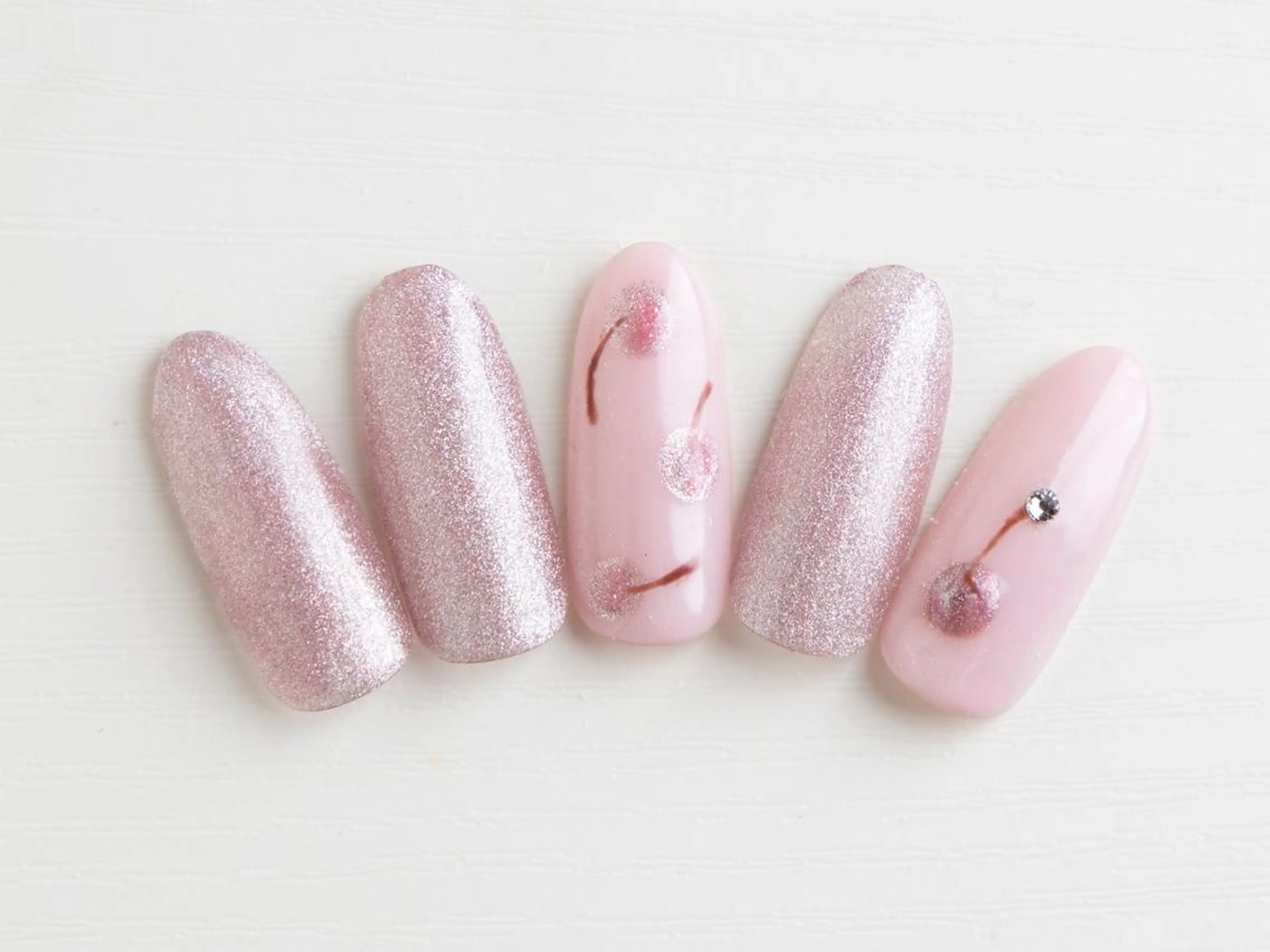 ネイル サロン名Ariel KANAのネイルデザイン