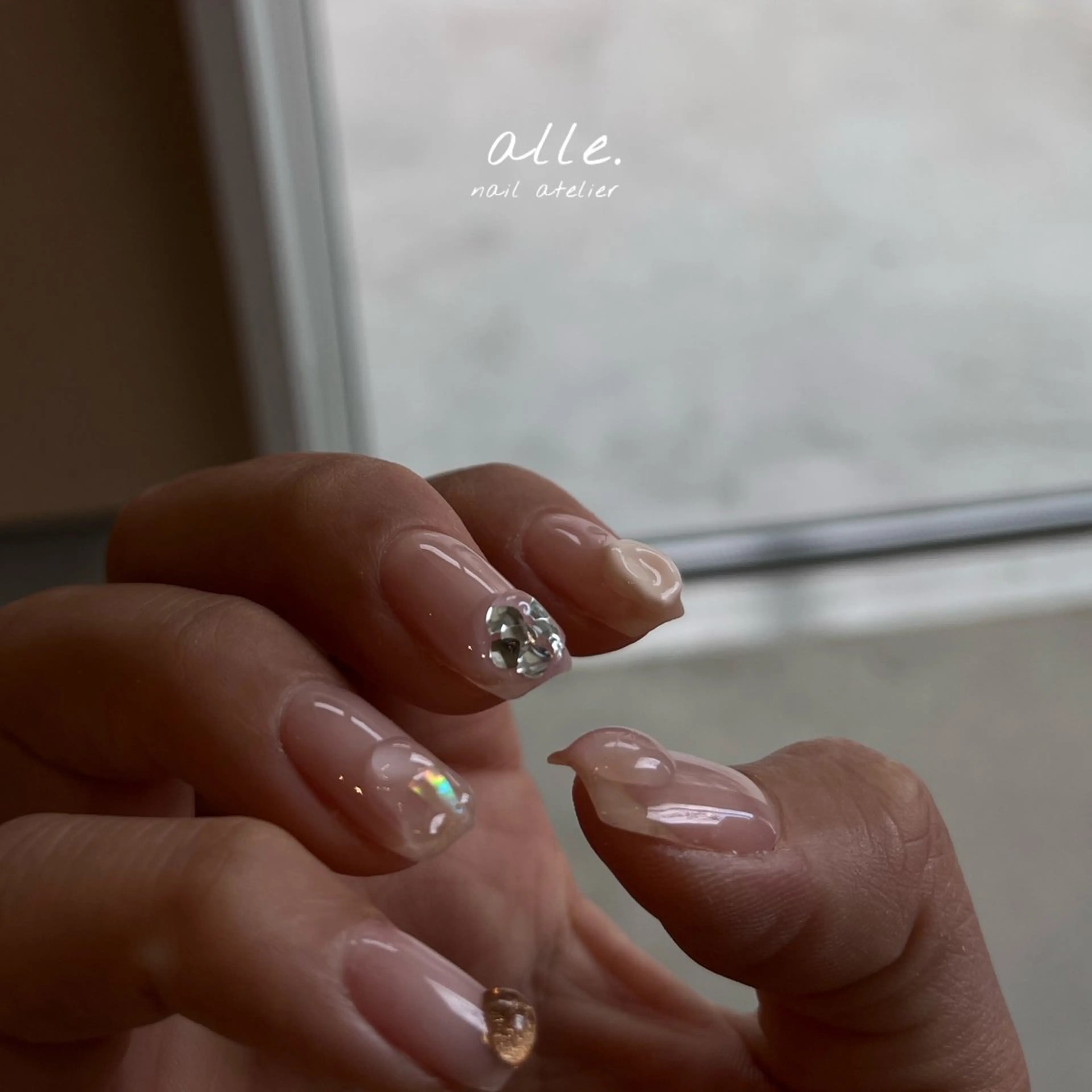 ネイル ハンドネイル atelier alle.のネイルデザイン