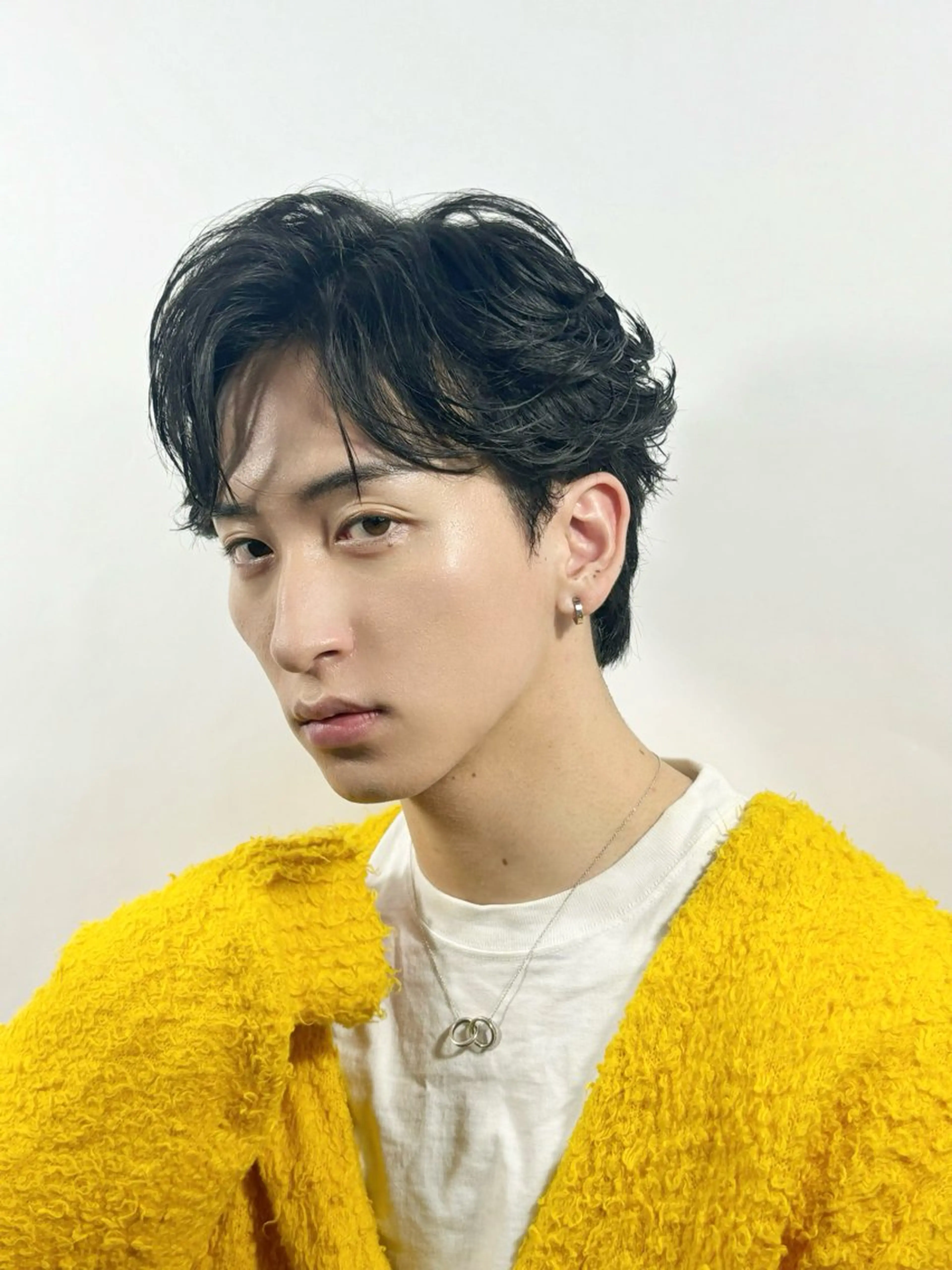 ショート パーマ メンズ カット パーマ ✨️センターパート/ 曲がる縮毛矯正✨️のヘアスタイル