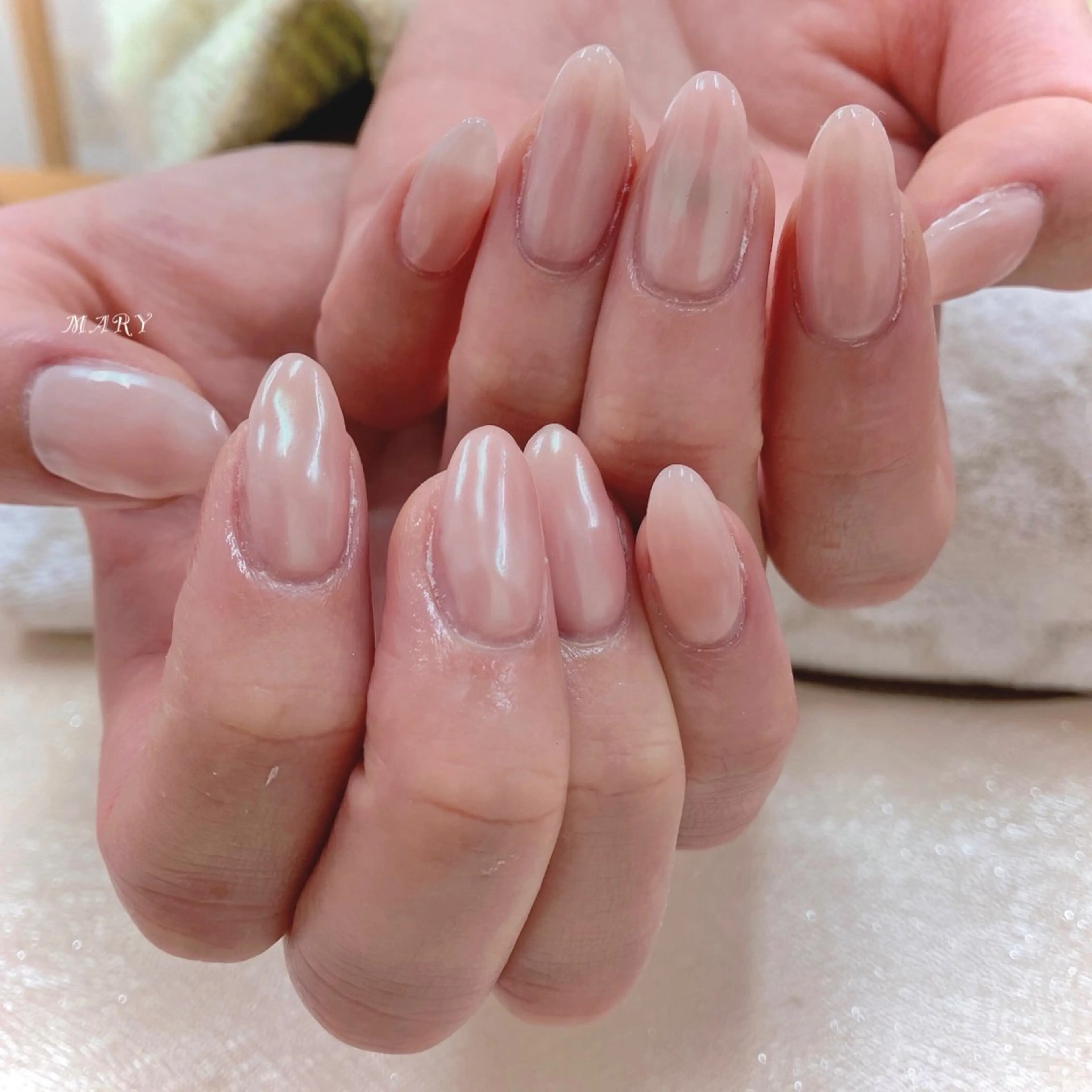 ネイル オーロラネイル ミラーネイル ニュアンスネイル ワンカラーネイル ピンク ハンドネイル Mary nail .narumiのネイルデザイン
