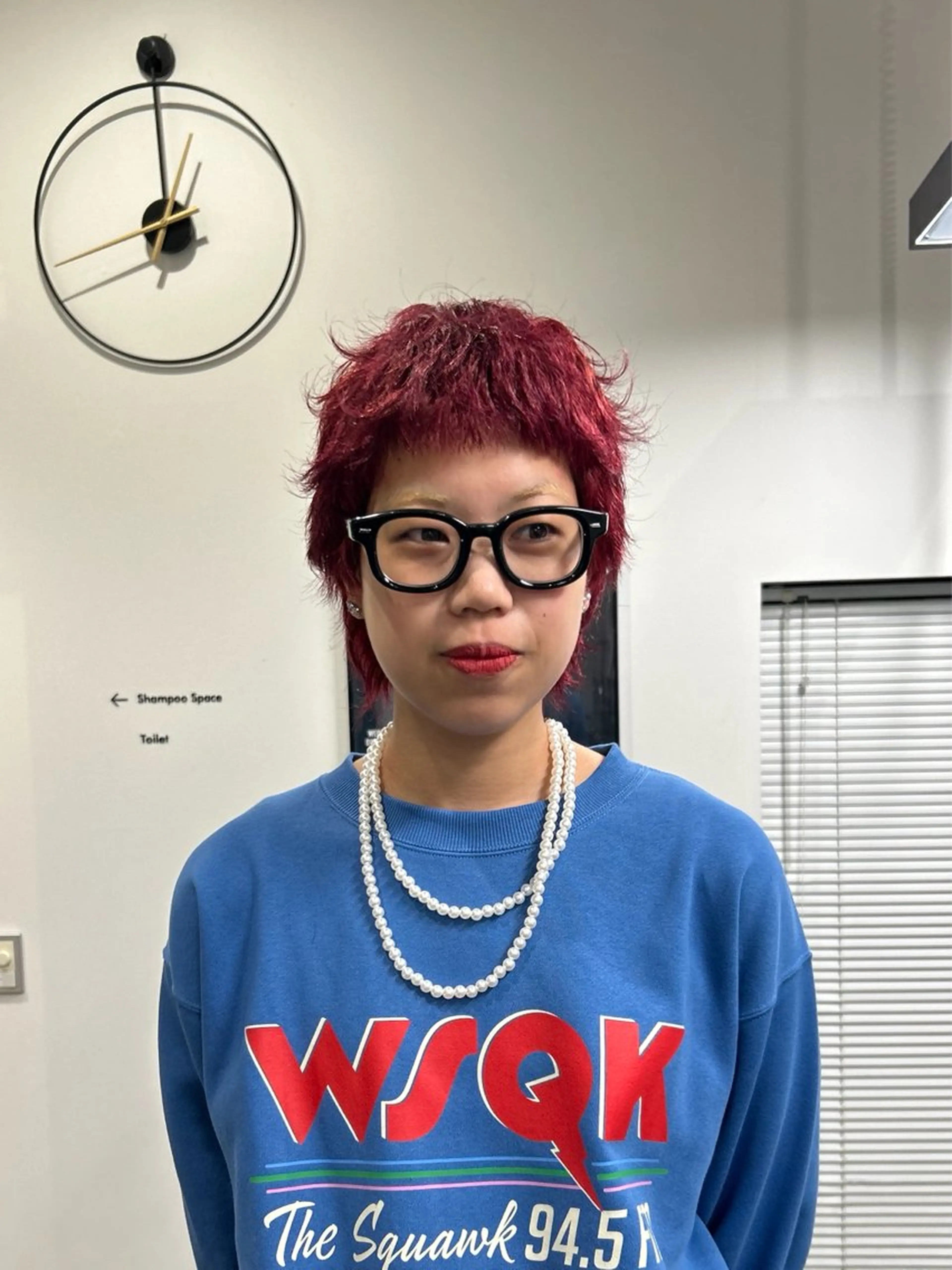 カラー 船坂 詩乃のヘアスタイル